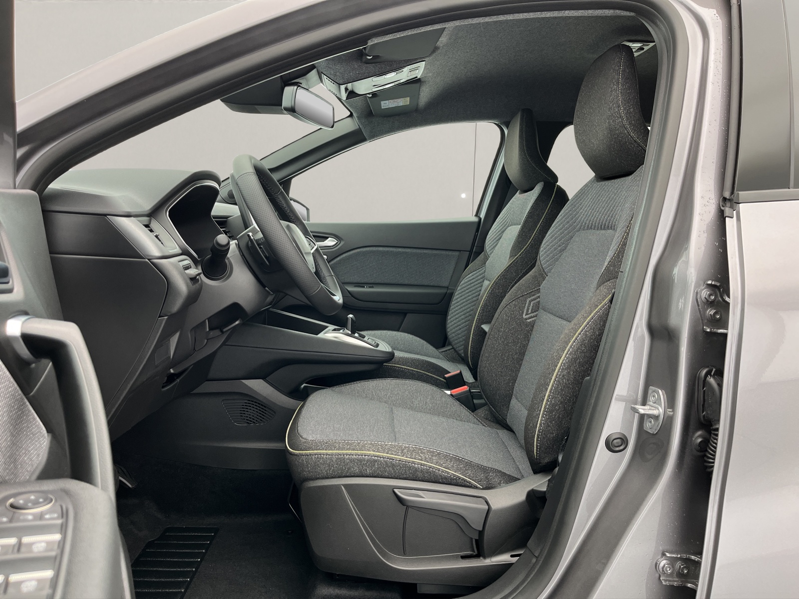 RENAULT Captur 1.3 TCe 140 techno EDC-image-7