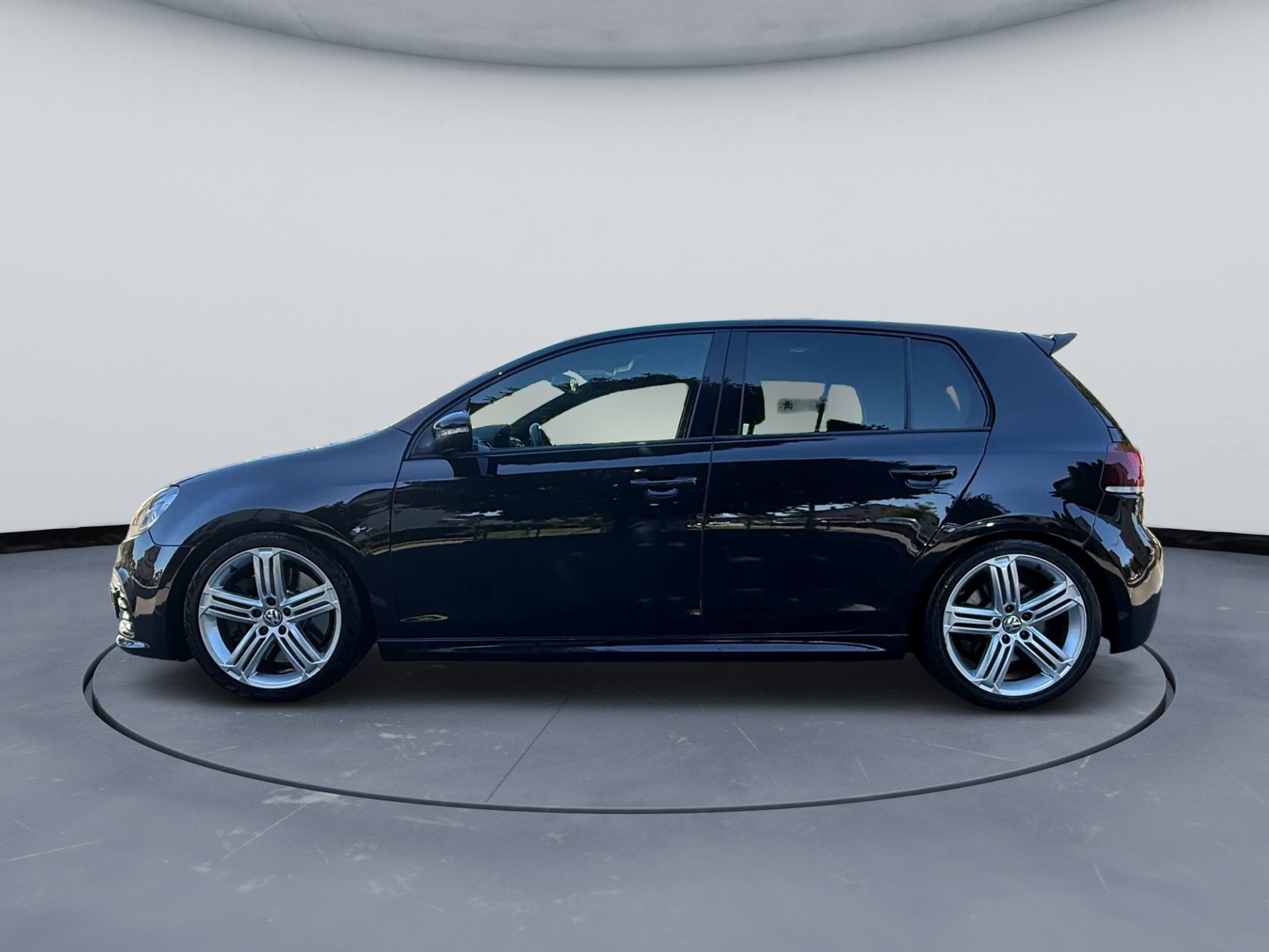 VW Golf 2.0 TSI R 4Motion *CH-Fahrzeug*H&R Federn*Heckspoiler*-image-1