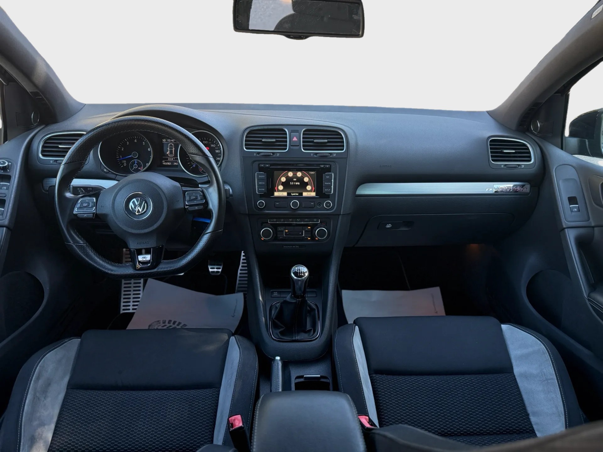 VW Golf 2.0 TSI R 4Motion *CH-Fahrzeug*H&R Federn*Heckspoiler*-image-7