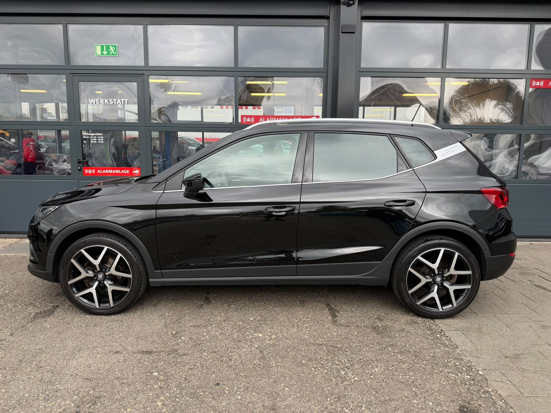 SEAT Arona 1.0 TSI Eco FR DSG-image-2