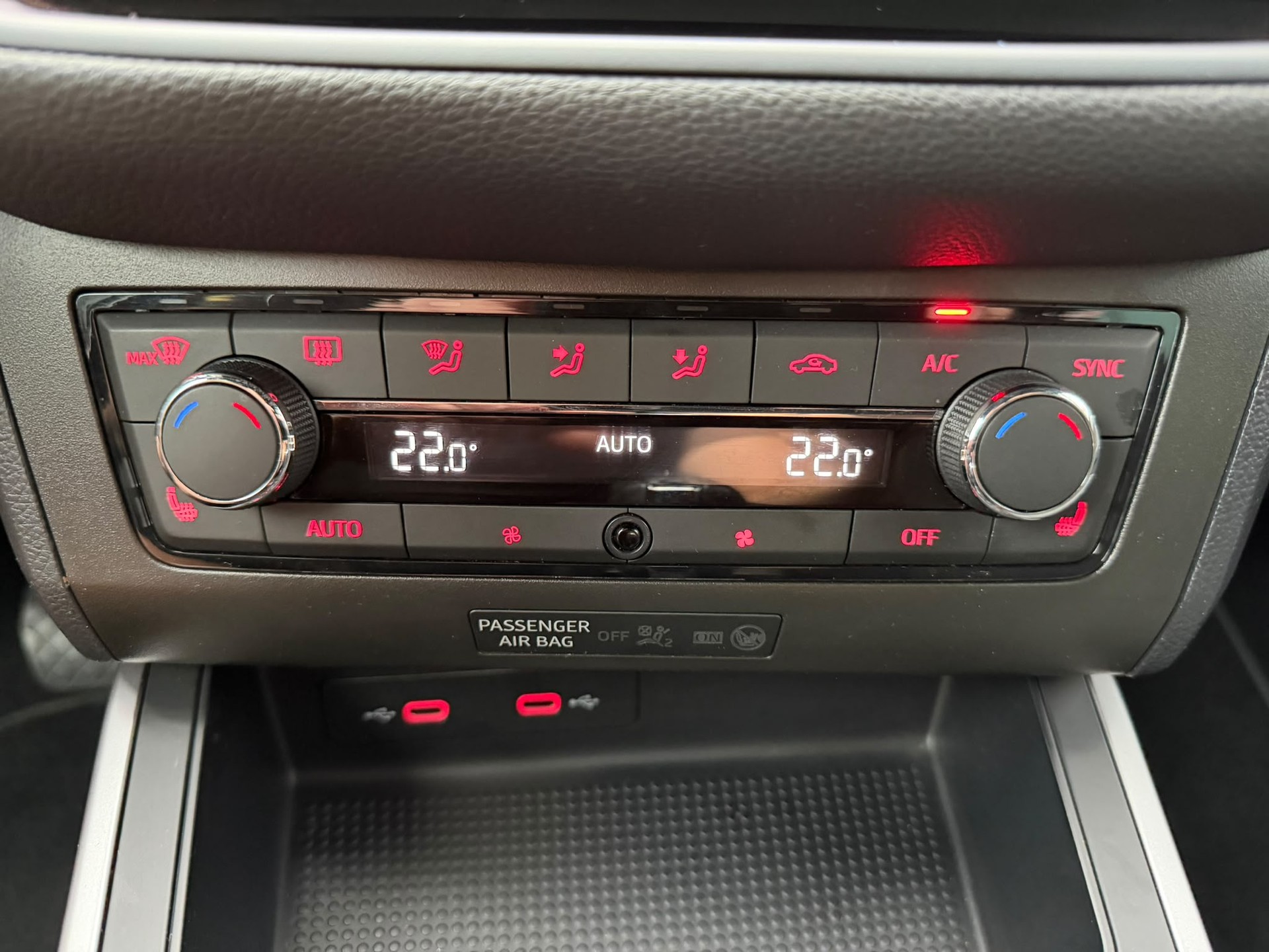 SEAT Arona 1.0 TSI Eco FR DSG-image-13