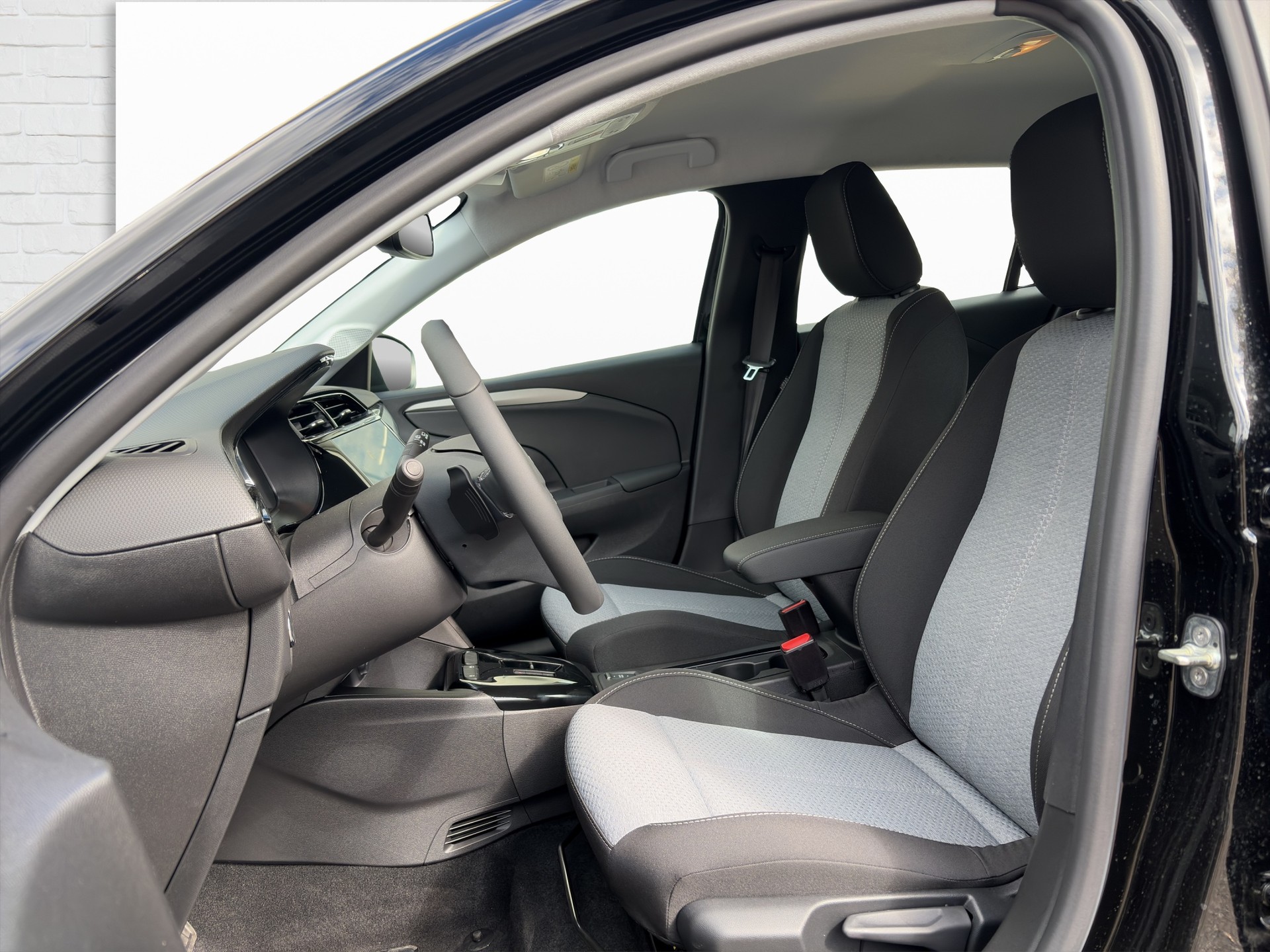 OPEL Corsa 1.2 MHEV Edition-image-3