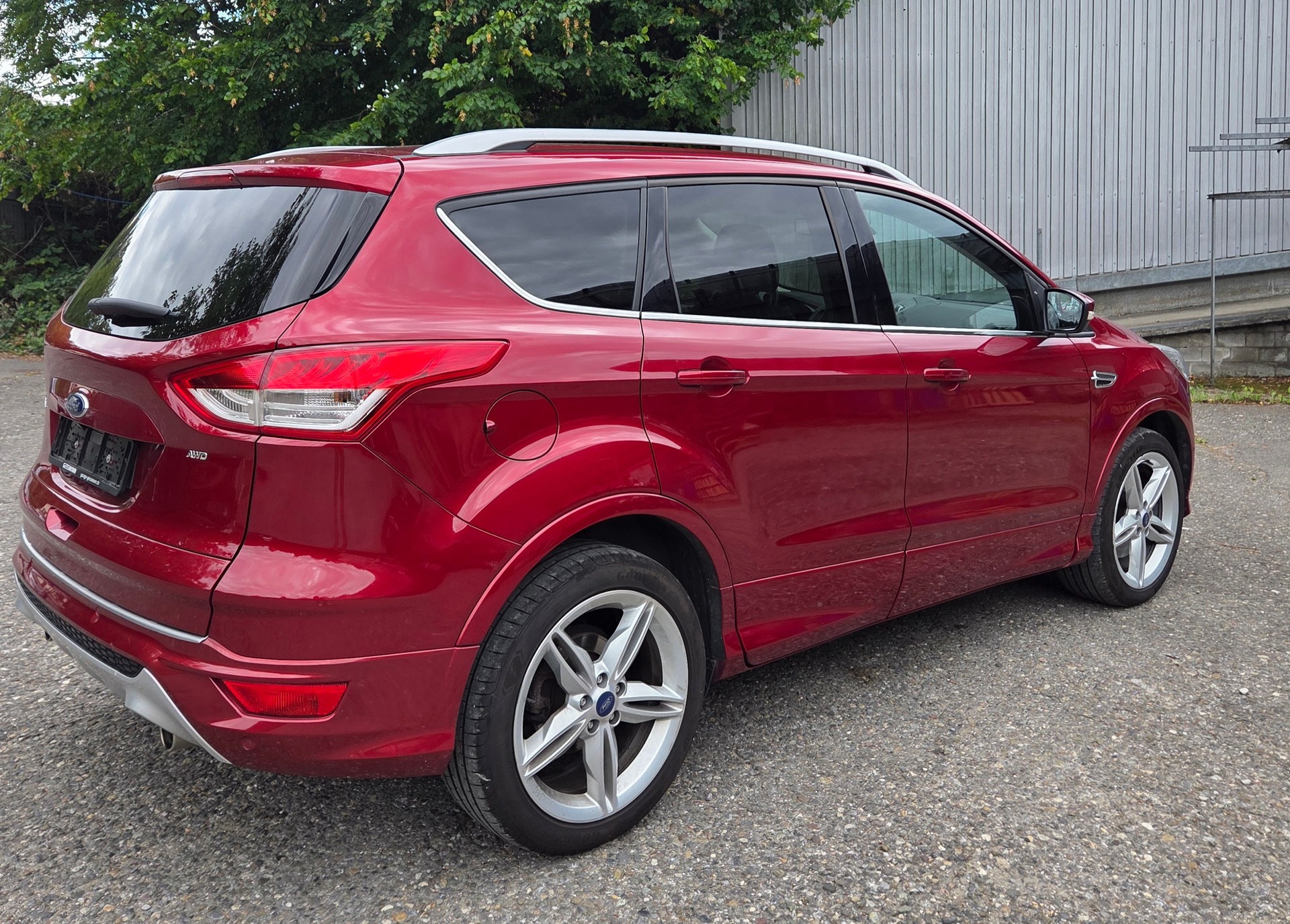 FORD Kuga 2.0 TDCi Titanium 4WD PowerShift-image-3