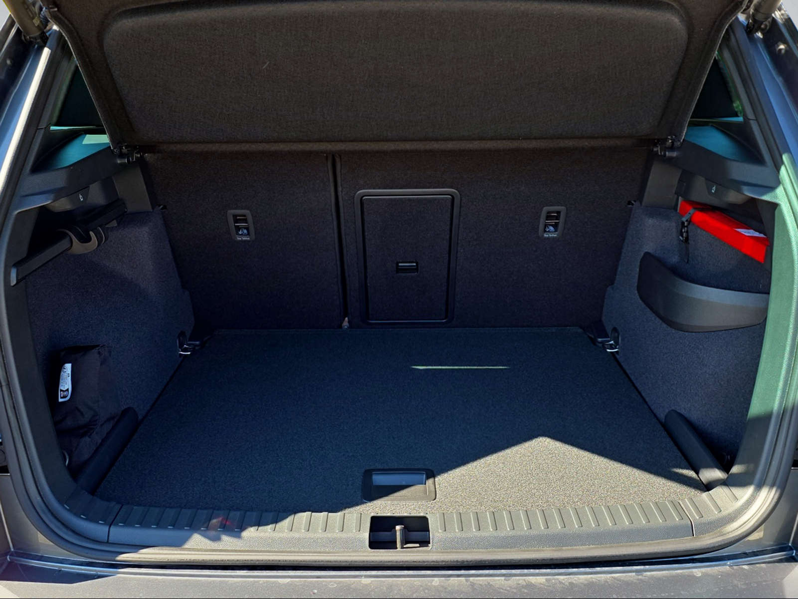 SKODA Karoq 2.0 TSI SportLine 4x4 DSG-image-11