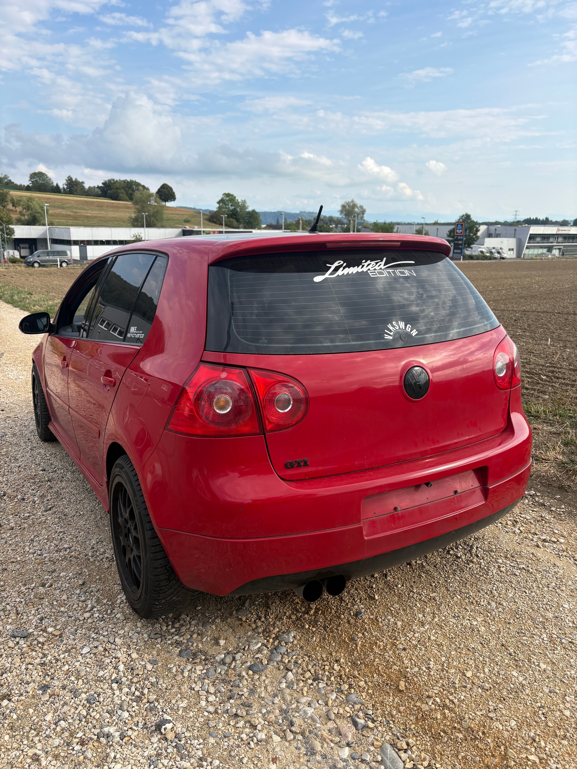VW Golf 2.0 TFSI GTI-image-5