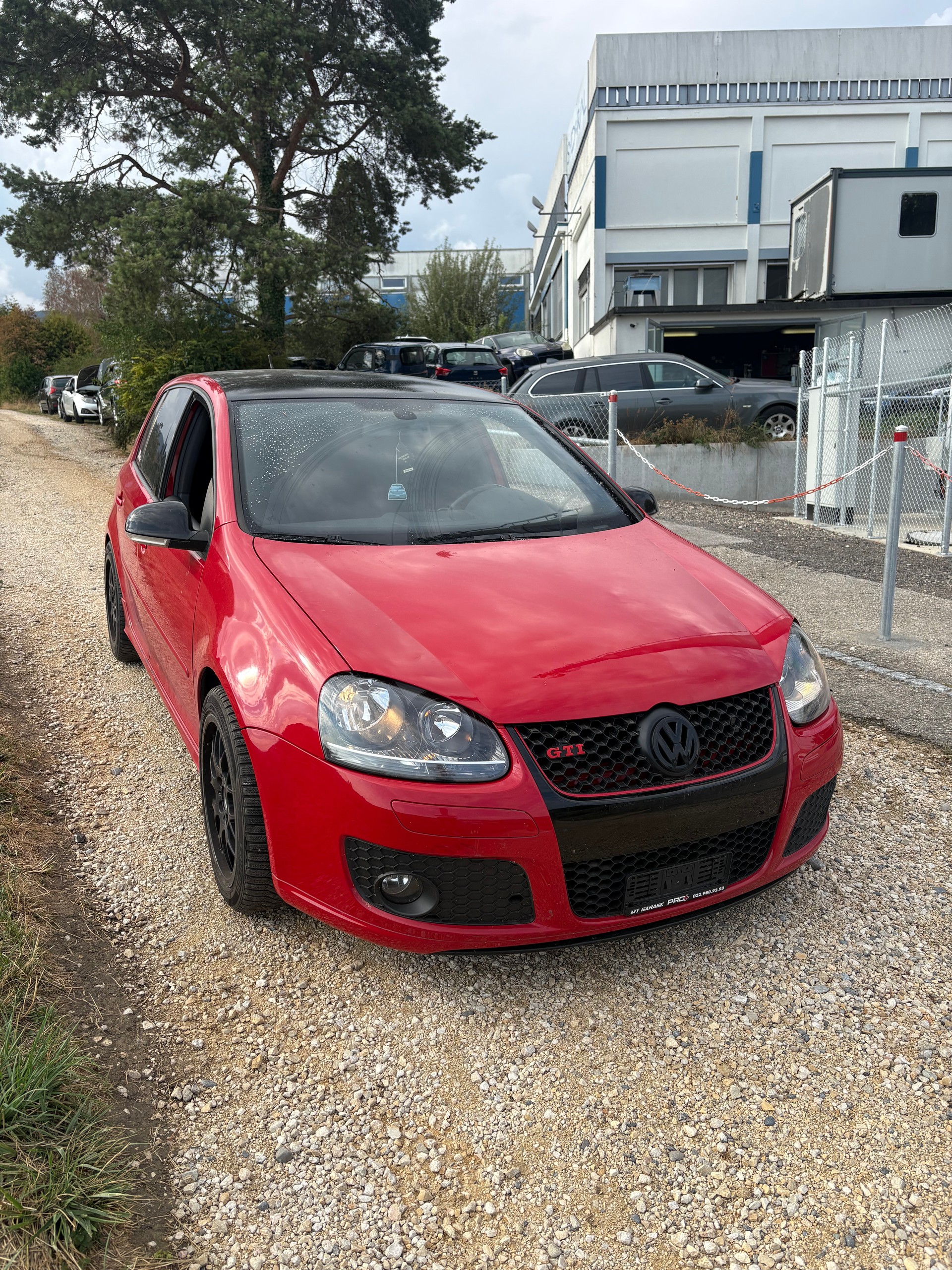 VW Golf 2.0 TFSI GTI-image-1