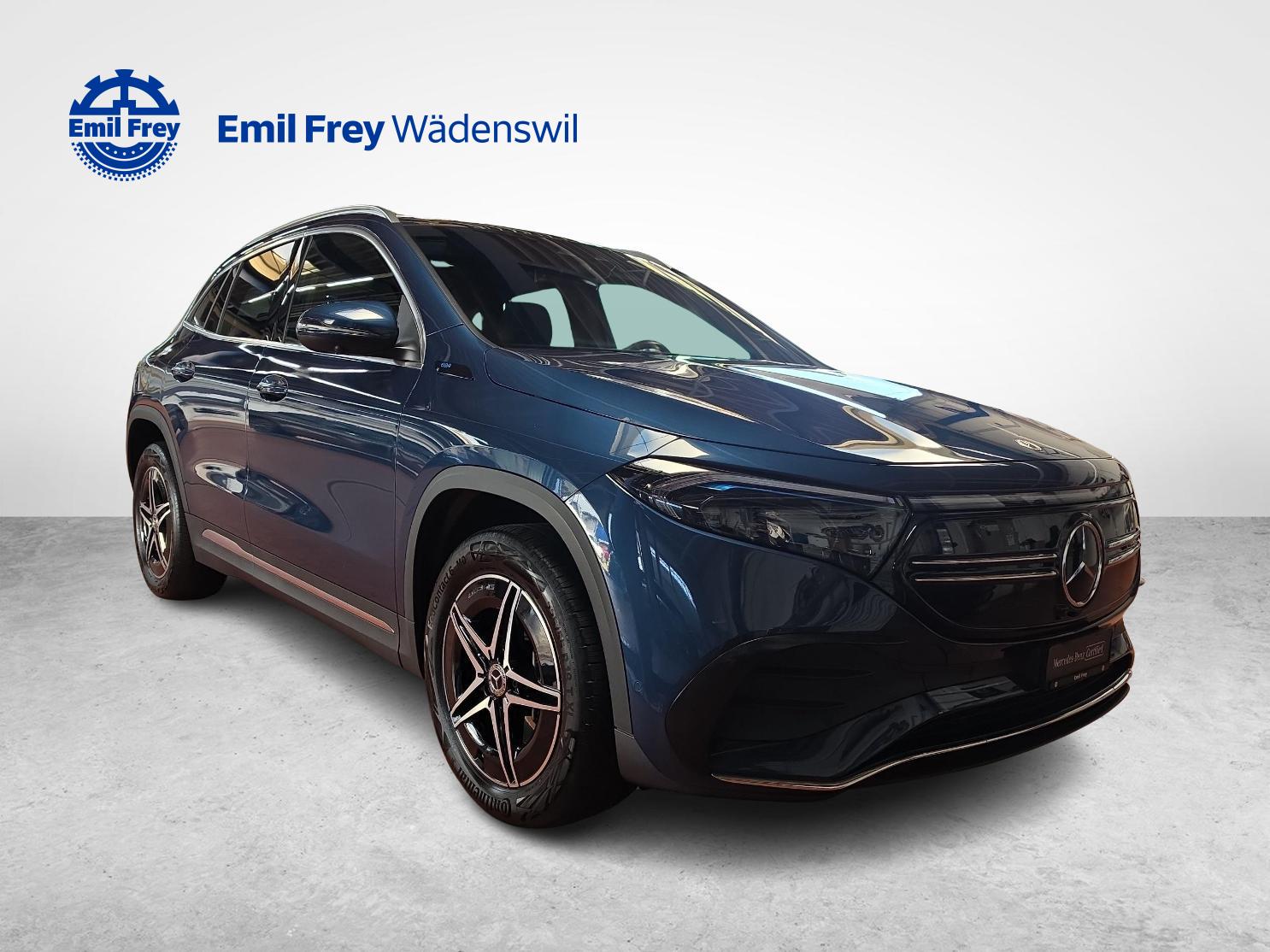 MERCEDES-BENZ EQA 300 4MATIC AMG Line-image-5