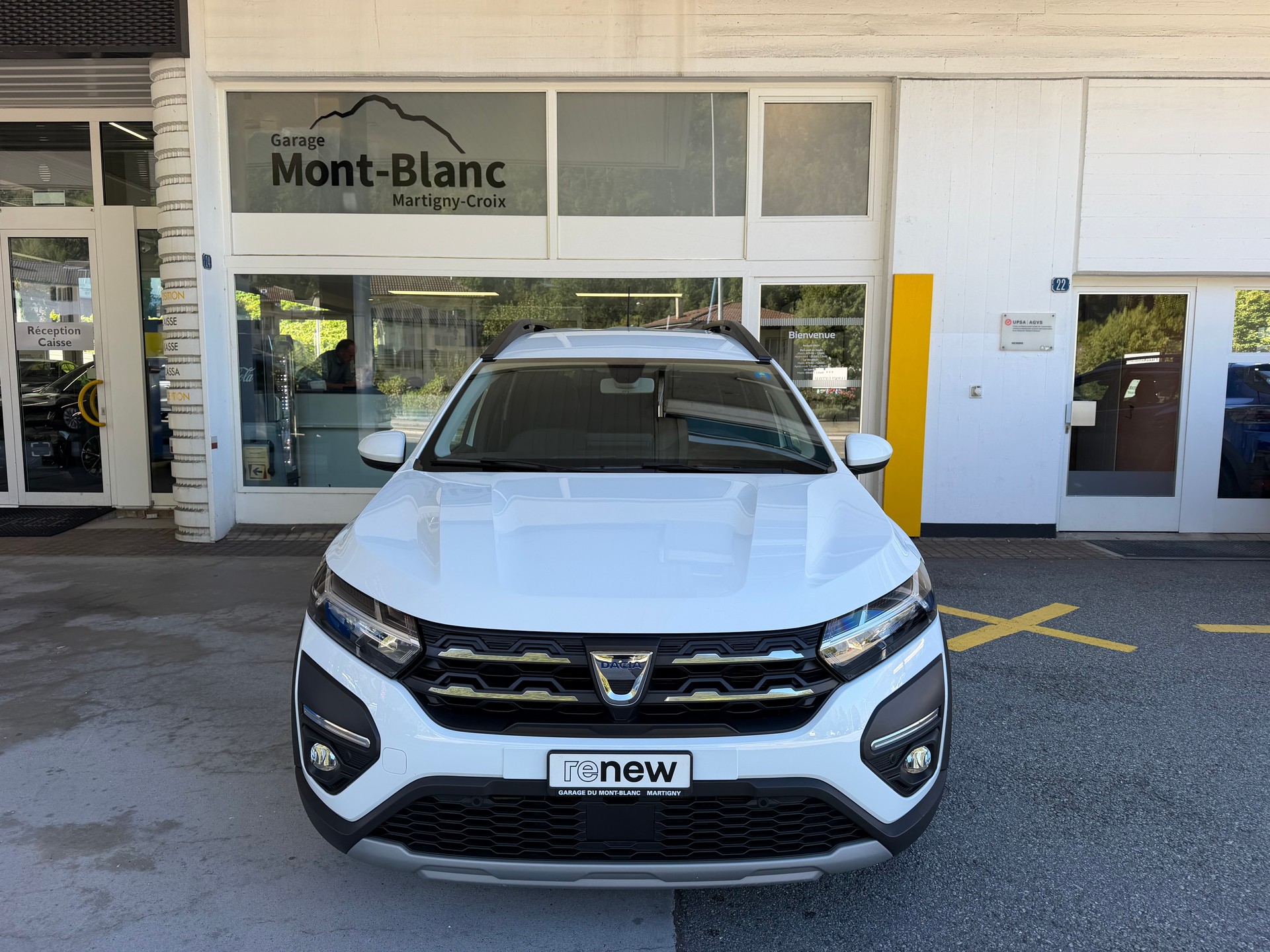 DACIA Jogger TCe 110 Comfort-image-4