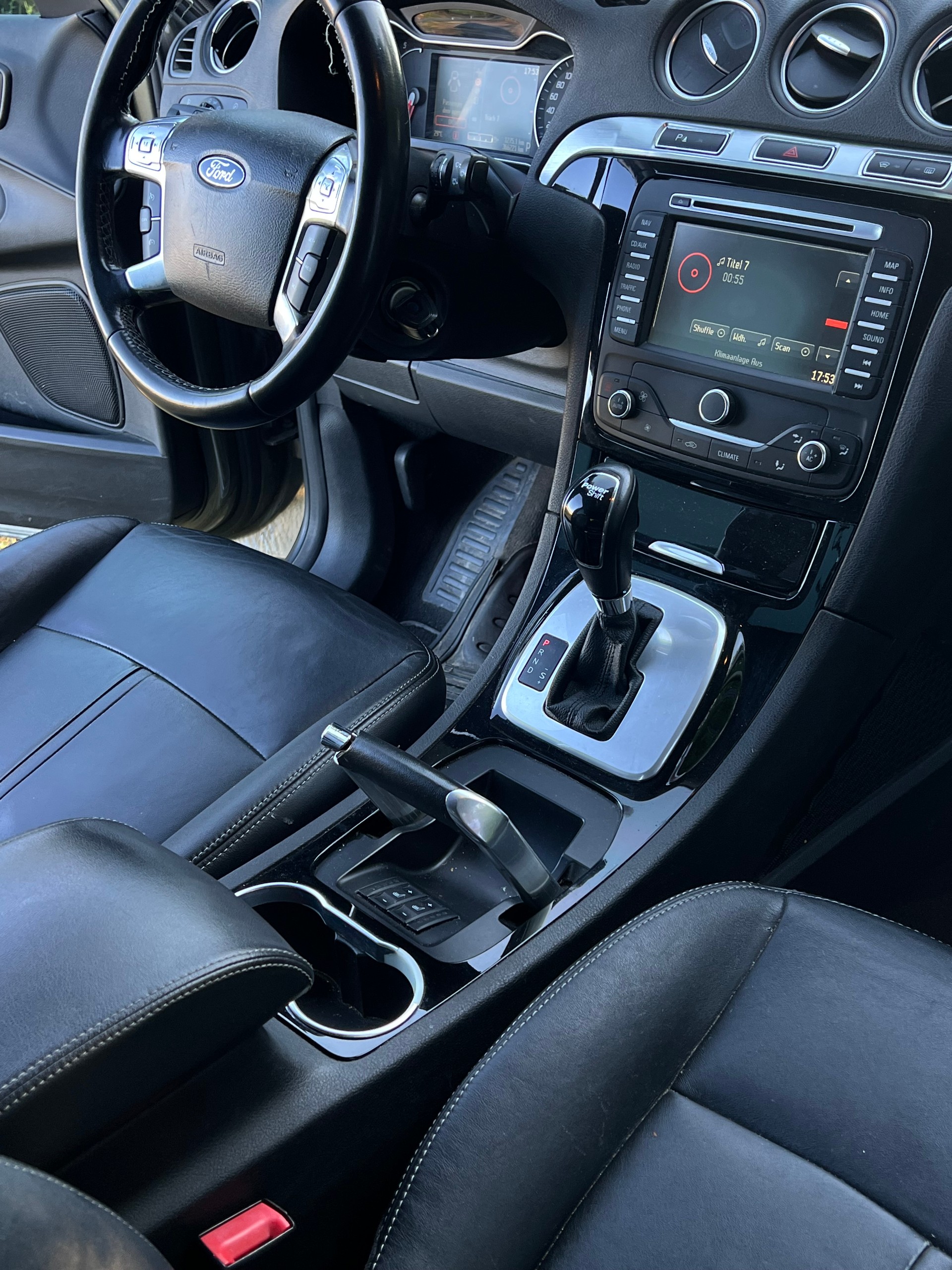 FORD Galaxy 2.0 TDCi Titanium PowerShift-image-6