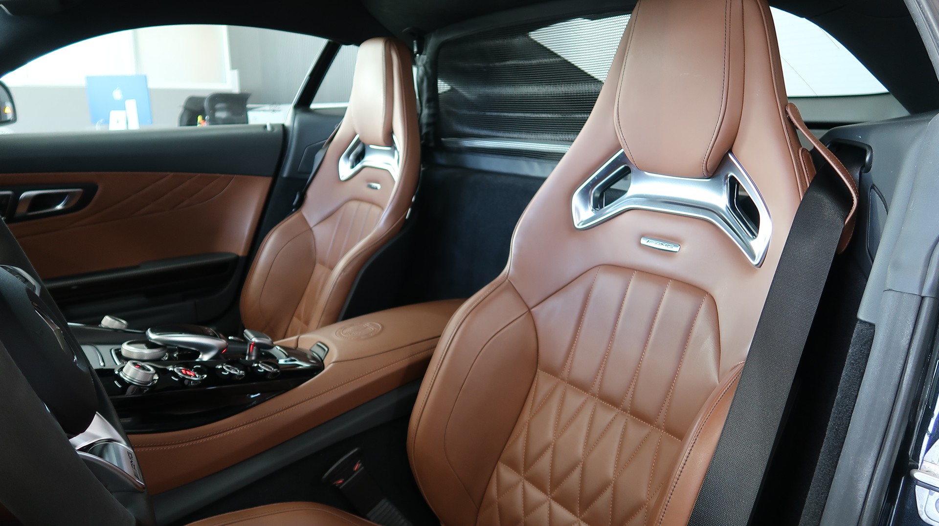 MERCEDES-BENZ AMG GT S Speedshift DCT / CH / EXPERTISE / MFK / GARANTIE / 510CV-image-18