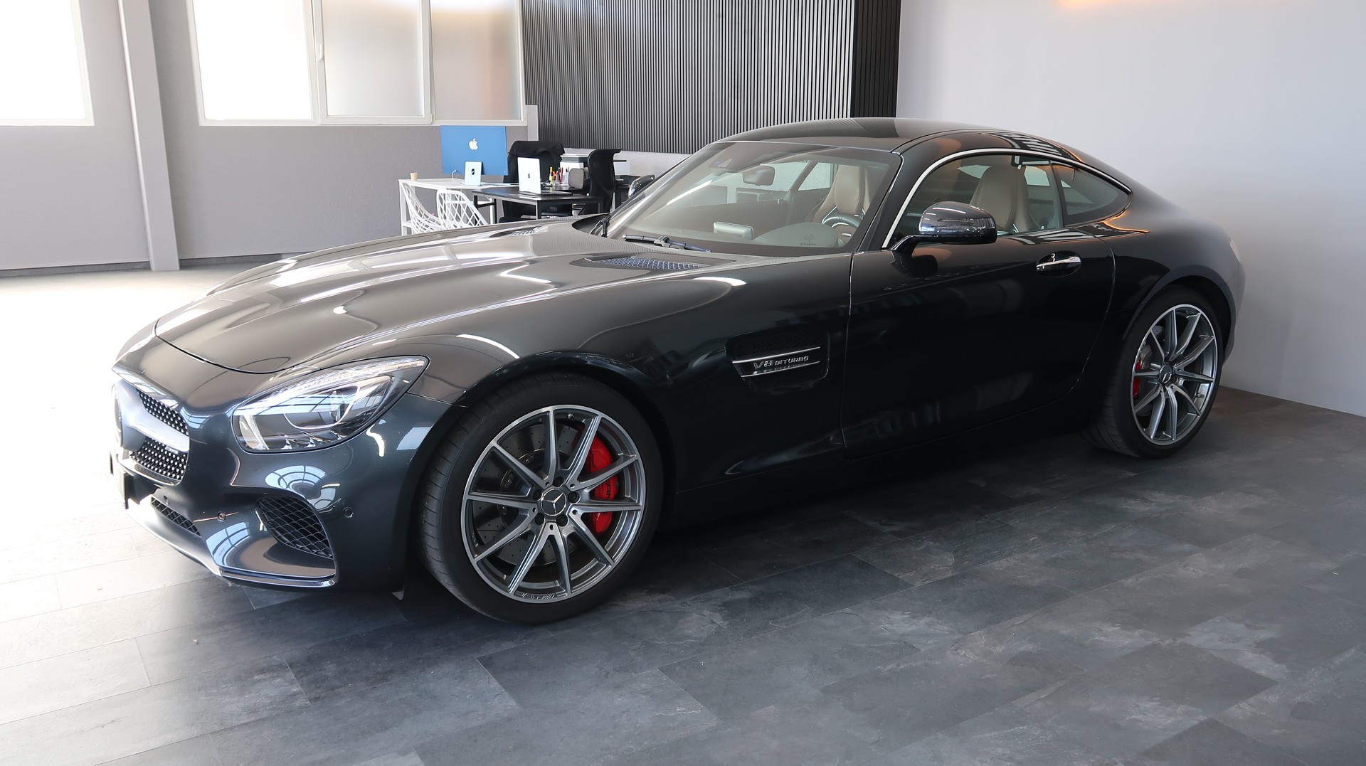 MERCEDES-BENZ AMG GT S Speedshift DCT / CH / EXPERTISE / MFK / GARANTIE / 510CV-image-1