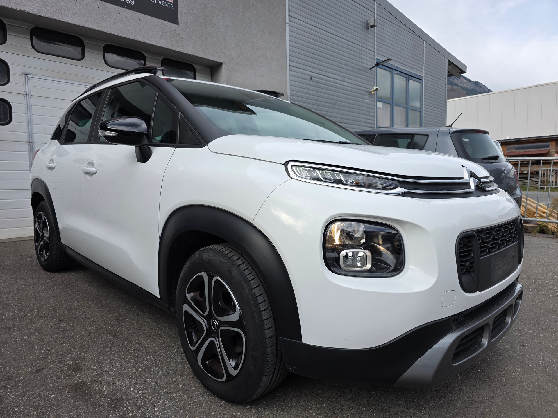 CITROEN C3 Aircross 1.5 BlueHD Feel EAT6-image-5