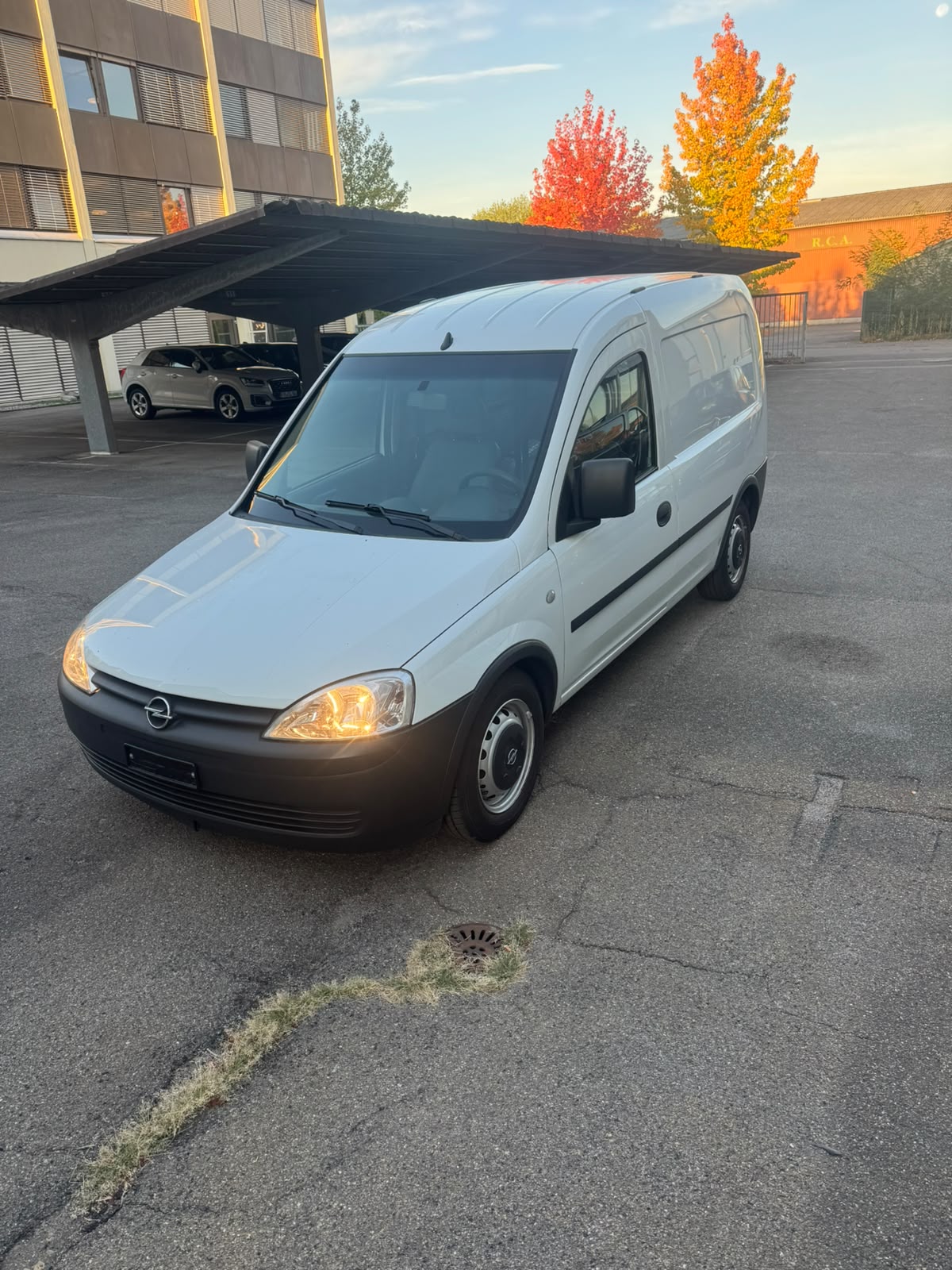 OPEL Combo Van 1.3 CDTI !!! Automat!!! Wie Neu Auto-image-9