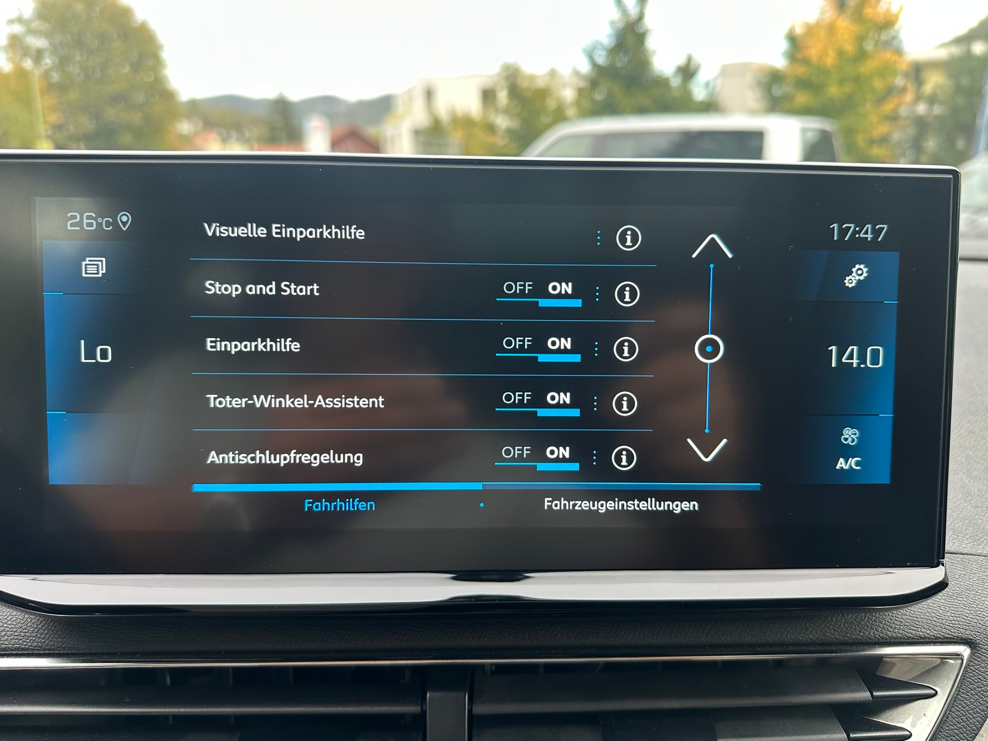 PEUGEOT 5008 1.5 BlueHDi GT EAT8-image-18