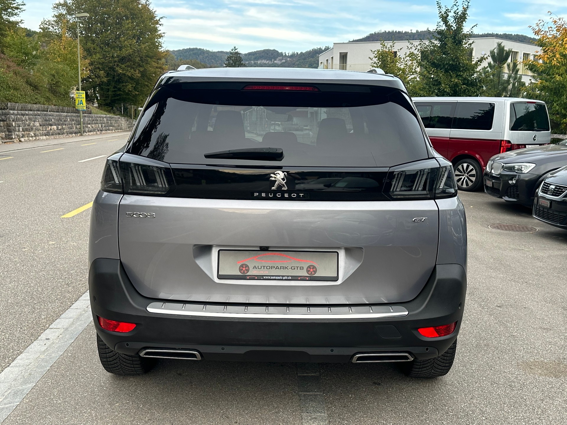 PEUGEOT 5008 1.5 BlueHDi GT EAT8-image-7
