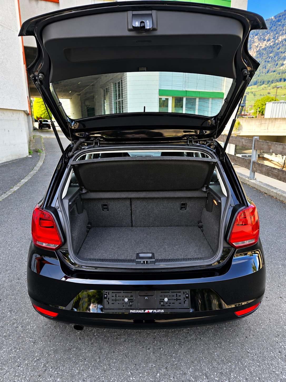 VW Polo 1.2 TSI BMT Trendline-image-4