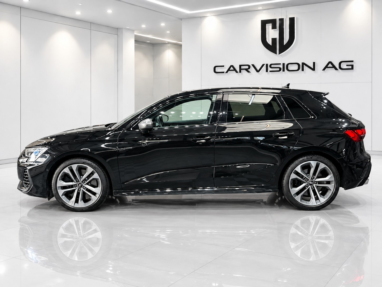 AUDI S3 Sportback TFSI quattro S-tronic * AKRAPOVIC * Facelift *-image-3