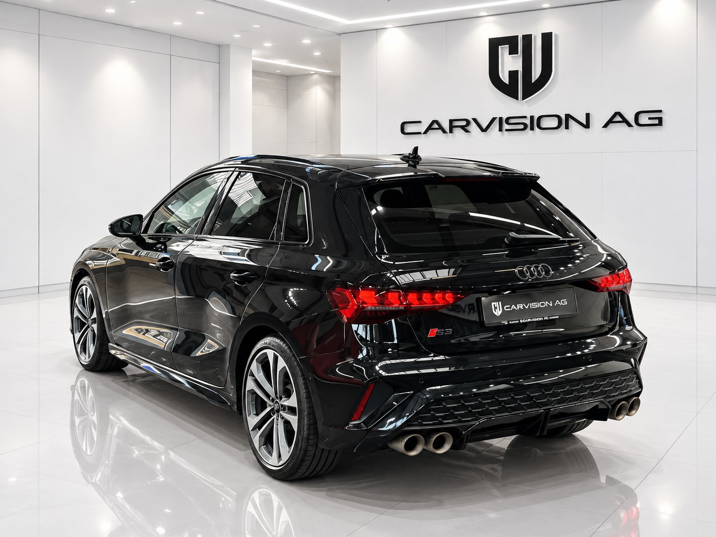 AUDI S3 Sportback TFSI quattro S-tronic * AKRAPOVIC * Facelift *-image-4