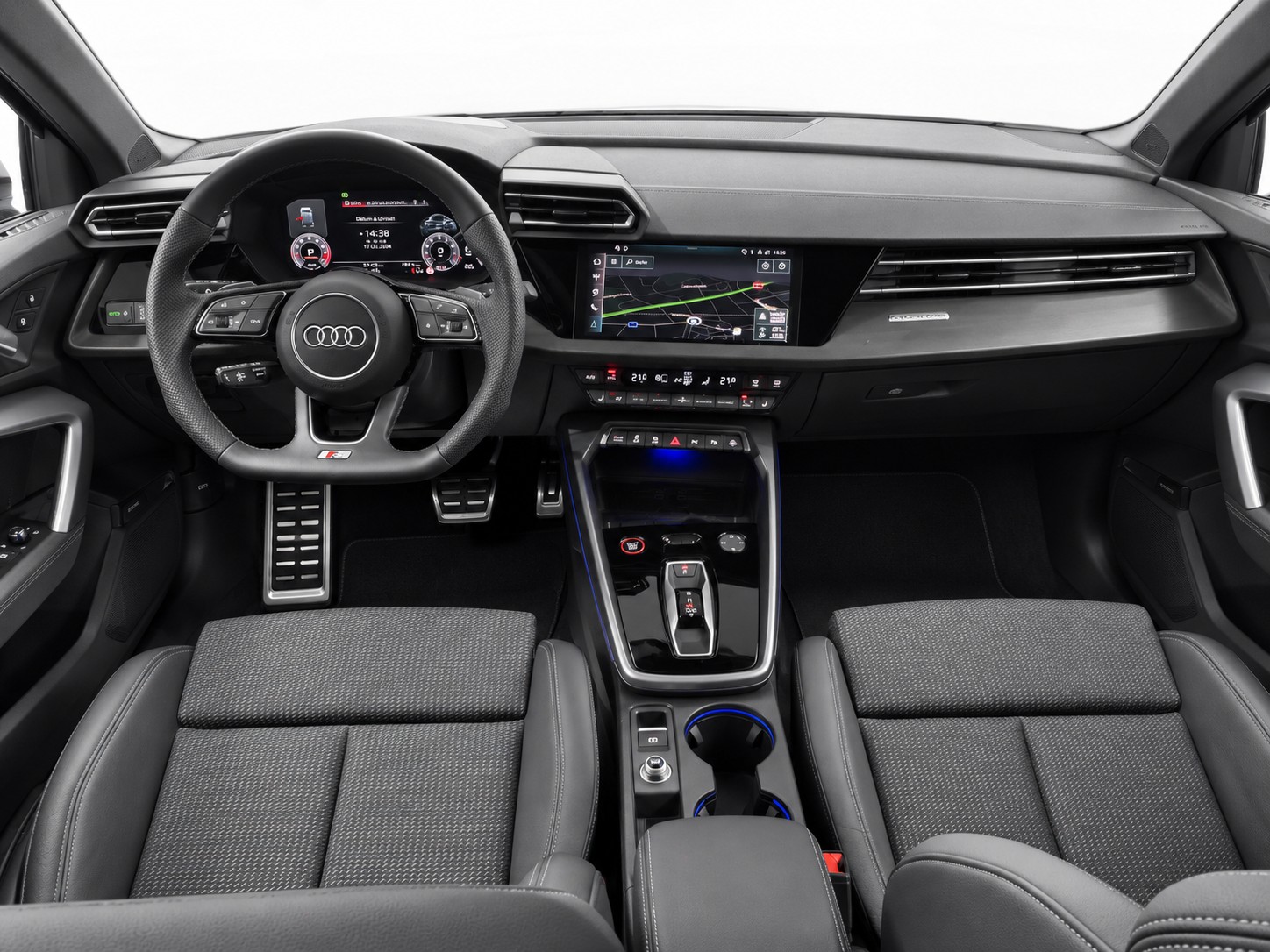 AUDI S3 Sportback TFSI quattro S-tronic * AKRAPOVIC * Facelift *-image-7