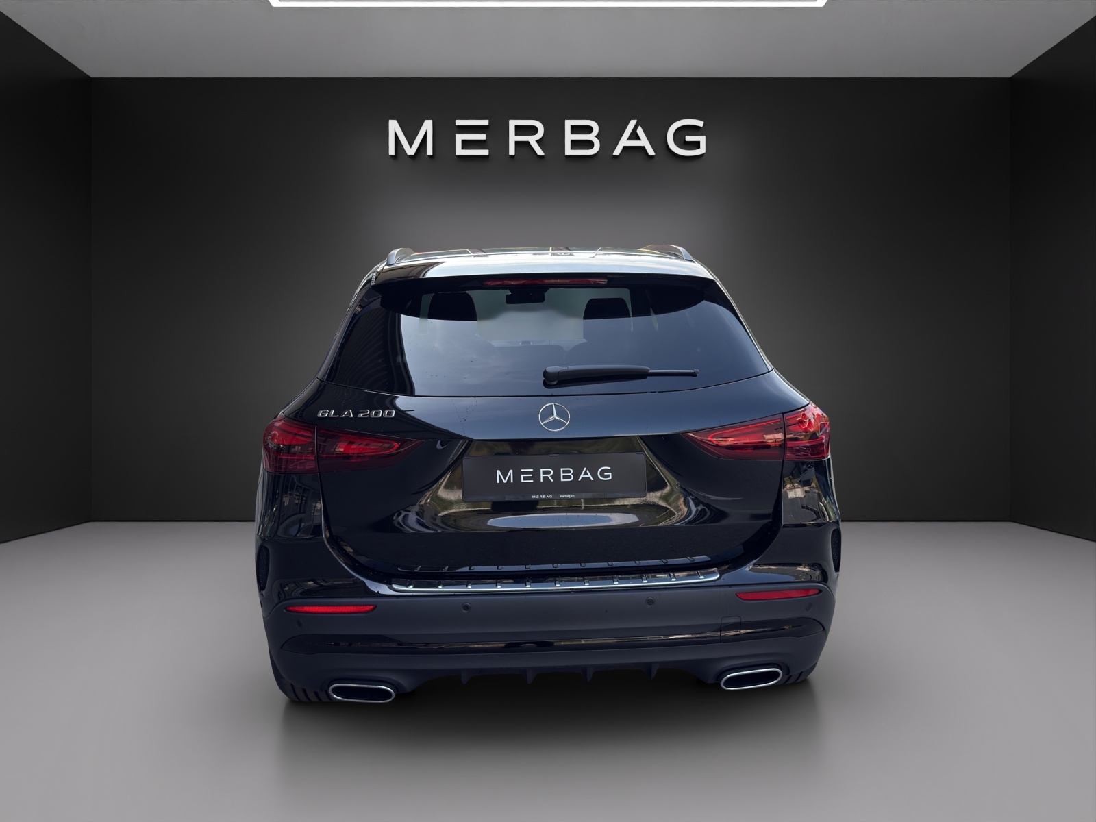 MERCEDES-BENZ GLA 200 7G-DCT-image-2