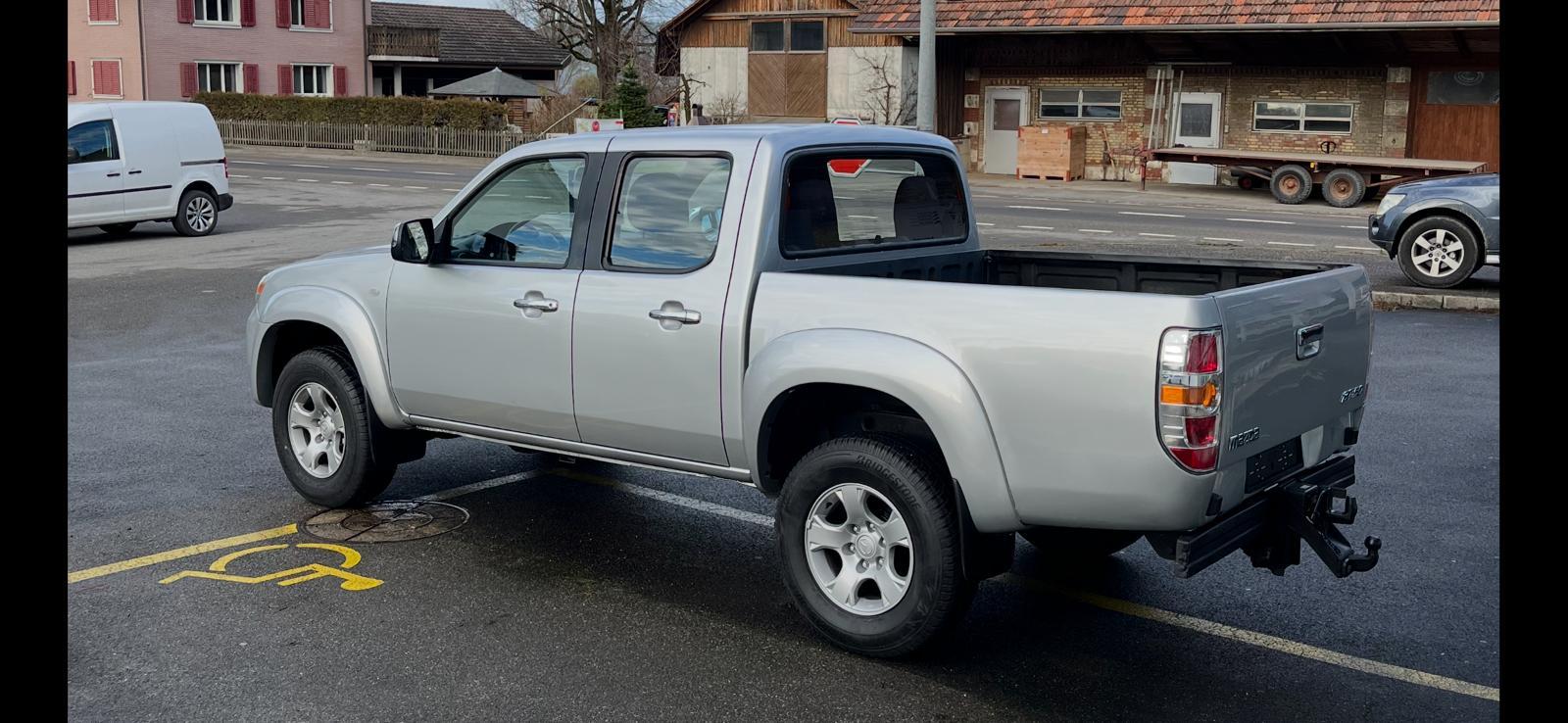 MAZDA BT-50 DKab.-Pick-up 2.5 CD 4x4 Hurricane-image-1