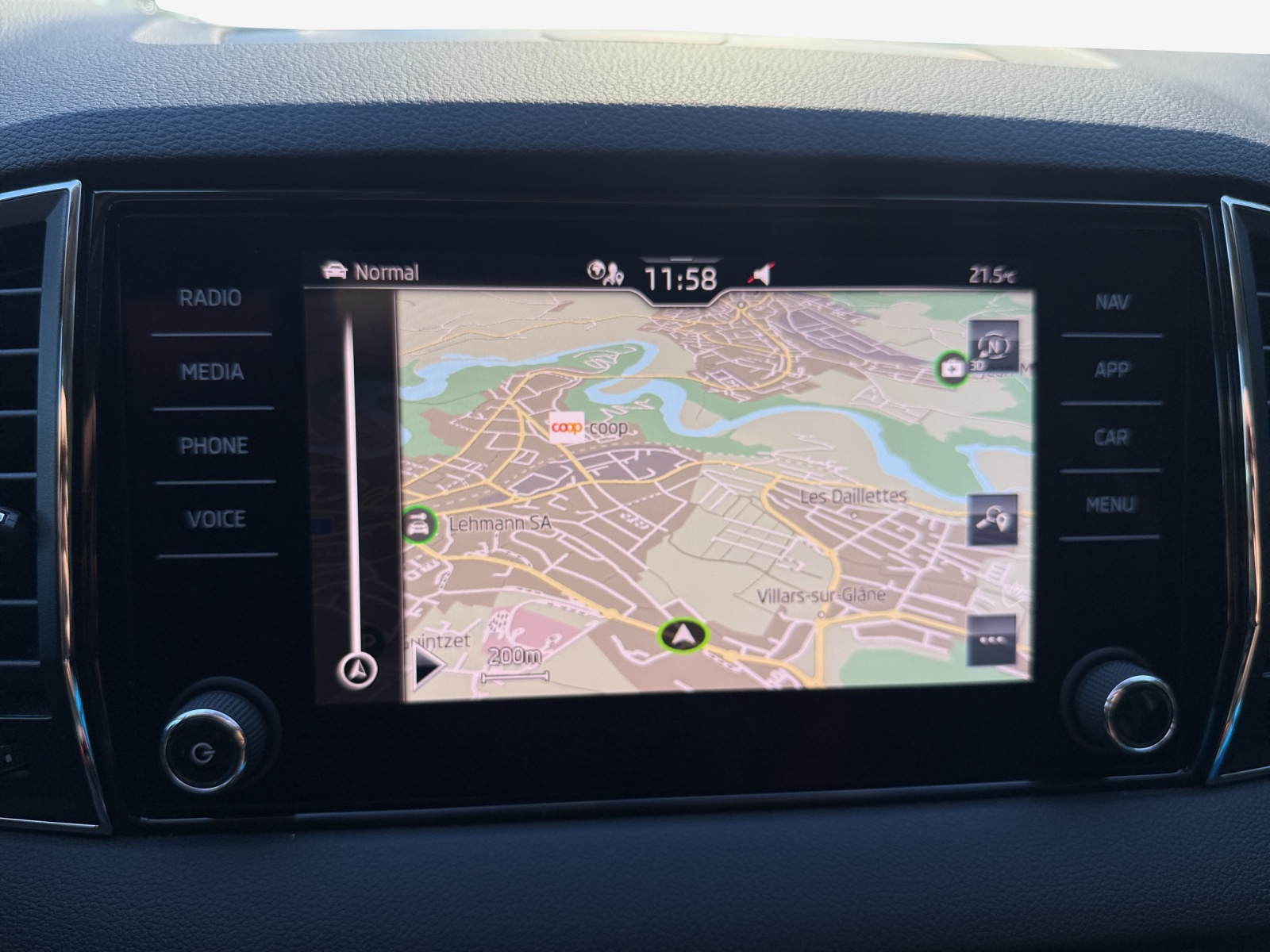 SKODA Karoq 1.5 TSI ACT Drive DSG-image-15