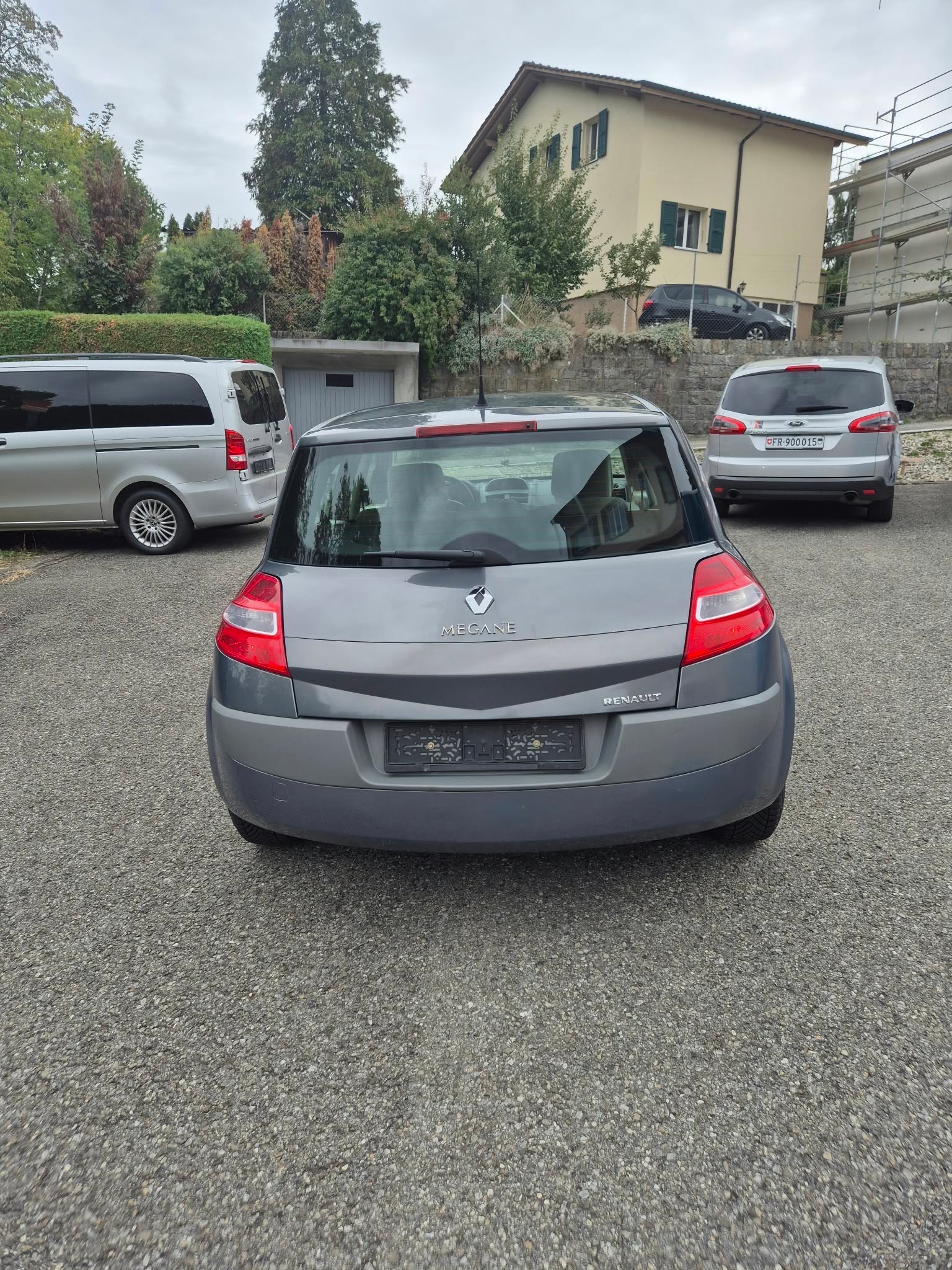 RENAULT Mégane 1.6 16V Dynamique-image-5