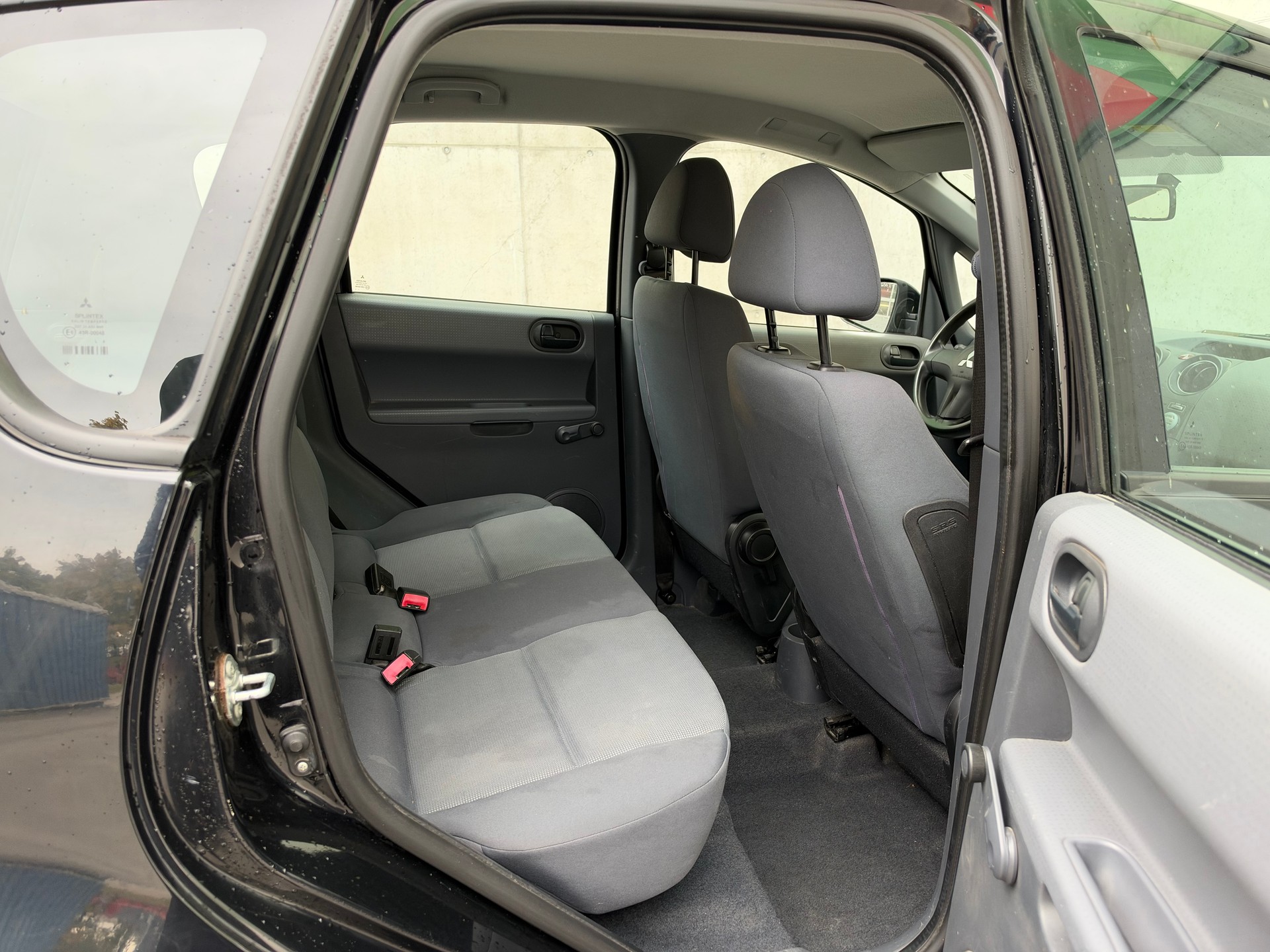 MITSUBISHI Colt 1.3 16V Inform-image-12