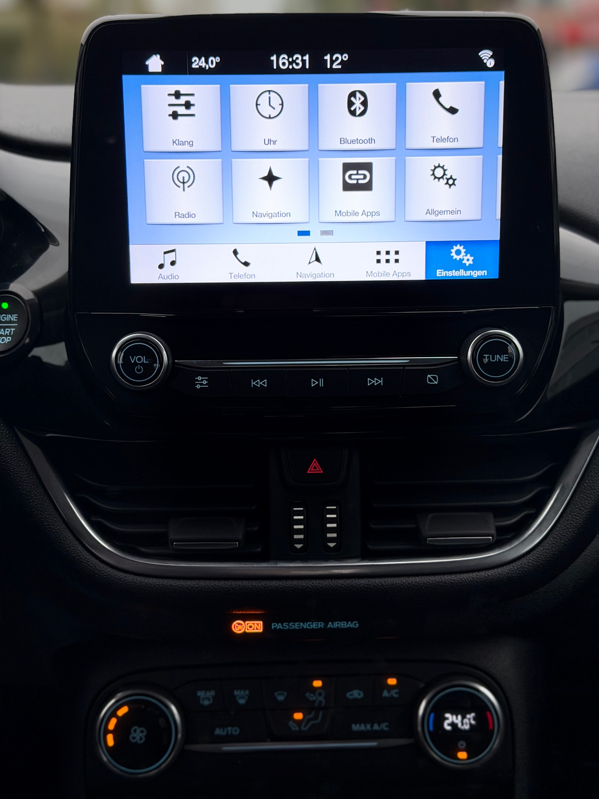 FORD Fiesta 1.0 SCTi Titanium Automat-image-11