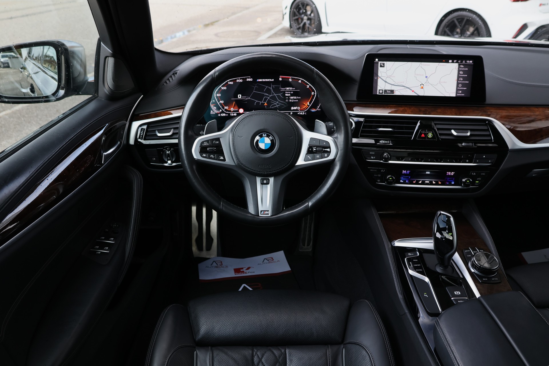 BMW M550d xDrive Touring Steptronic (CH) + 2.0T AHK-image-10