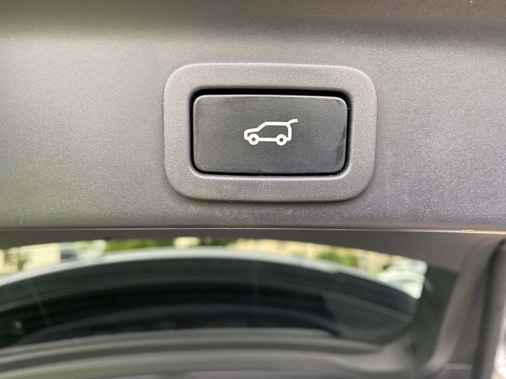 JAGUAR F-Pace 3.0 TD S AWD Automatik-image-14