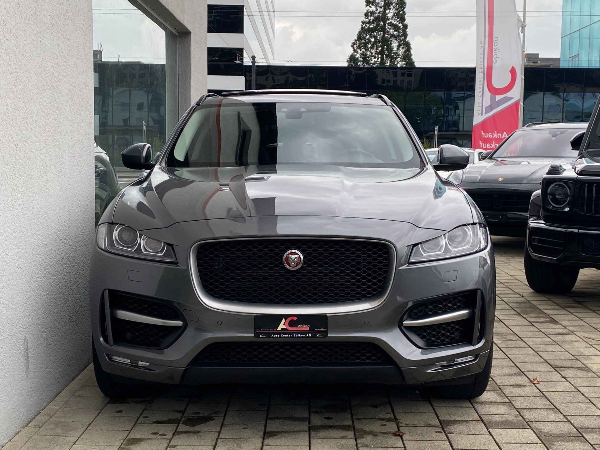 JAGUAR F-Pace 3.0 TD S AWD Automatik-image-2
