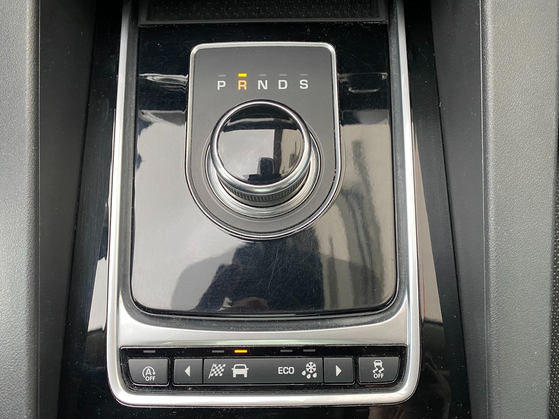 JAGUAR F-Pace 3.0 TD S AWD Automatik-image-12
