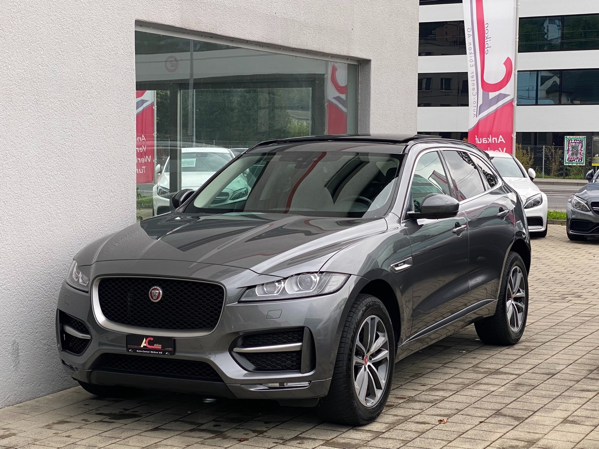 JAGUAR F-Pace 3.0 TD S AWD Automatik-image-0