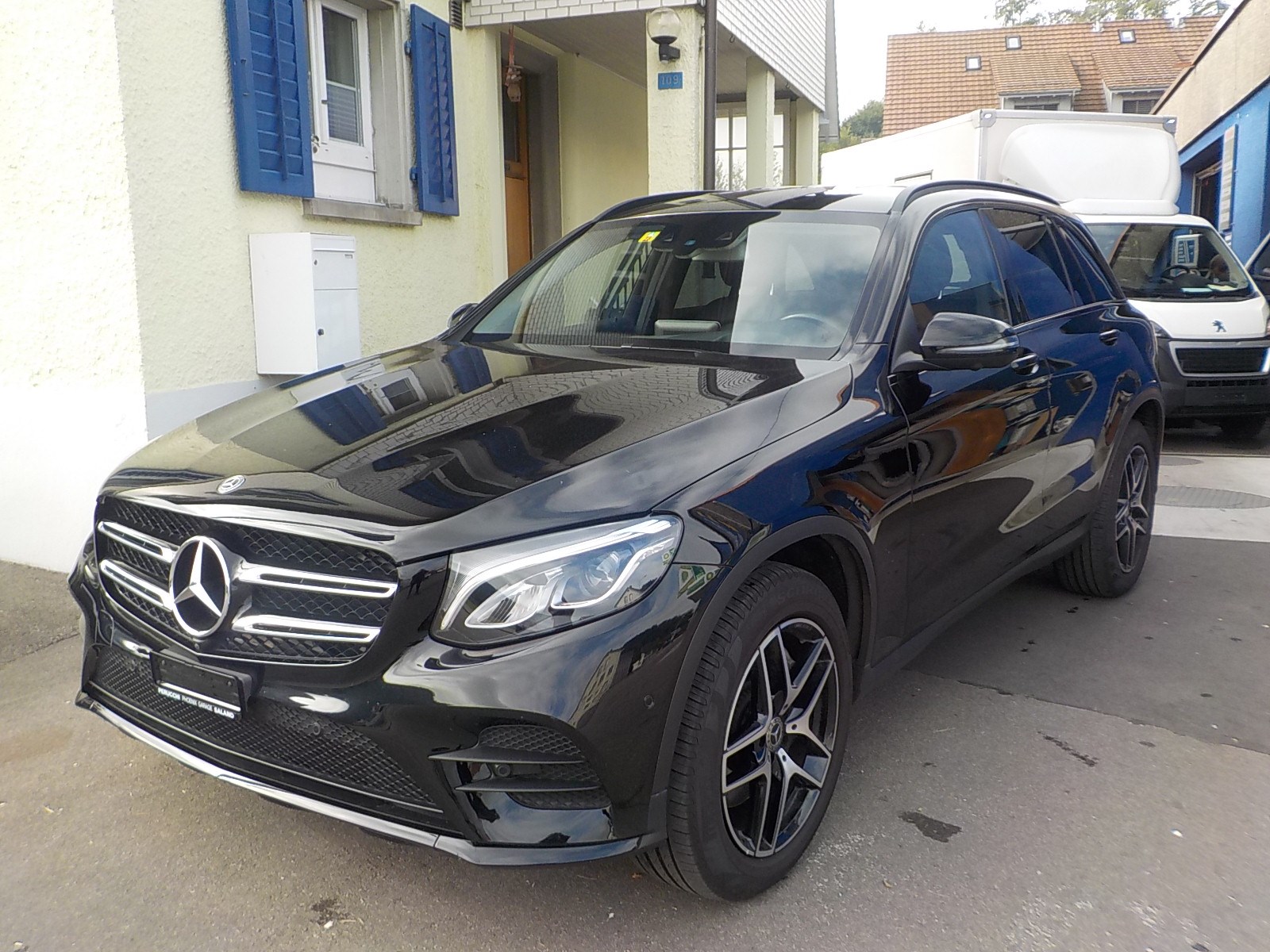 MERCEDES-BENZ GLC 250 d AMG Line 4Matic 9G-Tronic-image-1