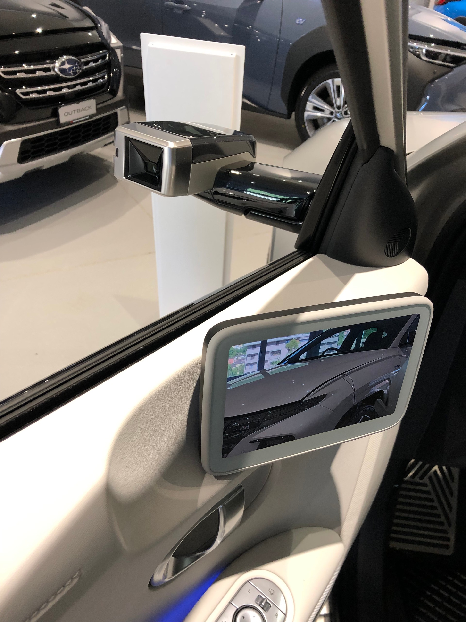 HYUNDAI Ioniq 5 77kWh Vertex 4WD-image-4