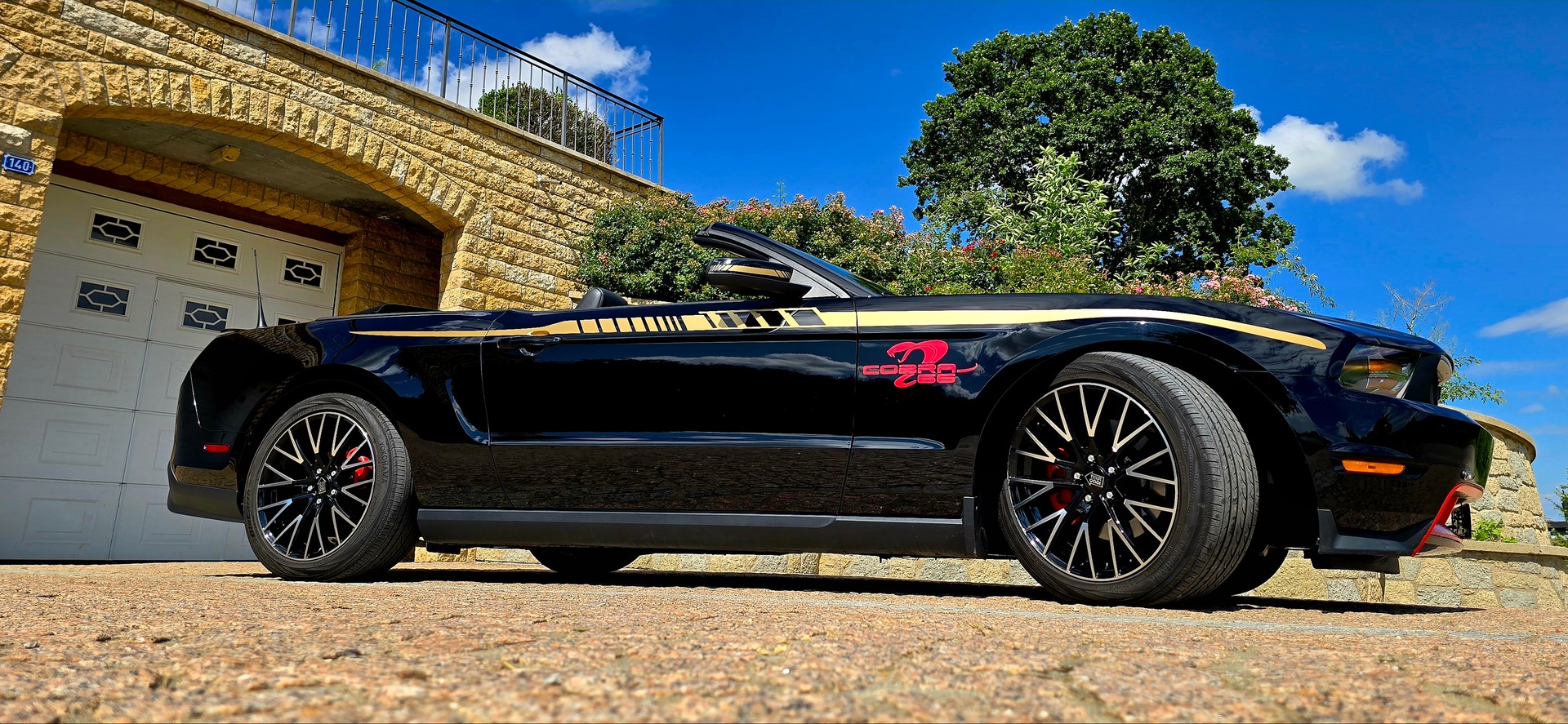 FORD Mustang 302 V8 455 CV/PS-image-8
