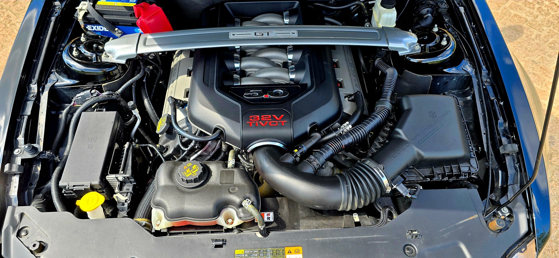 FORD Mustang 302 V8 455 CV/PS-image-16