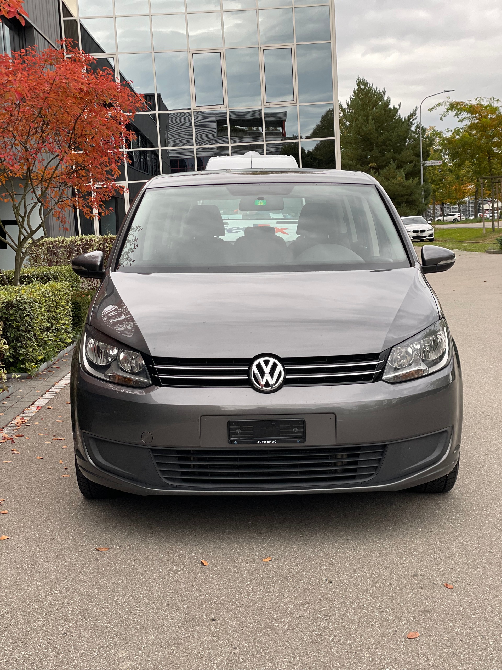 VW Touran 1.6 TDI Trendline-image-5