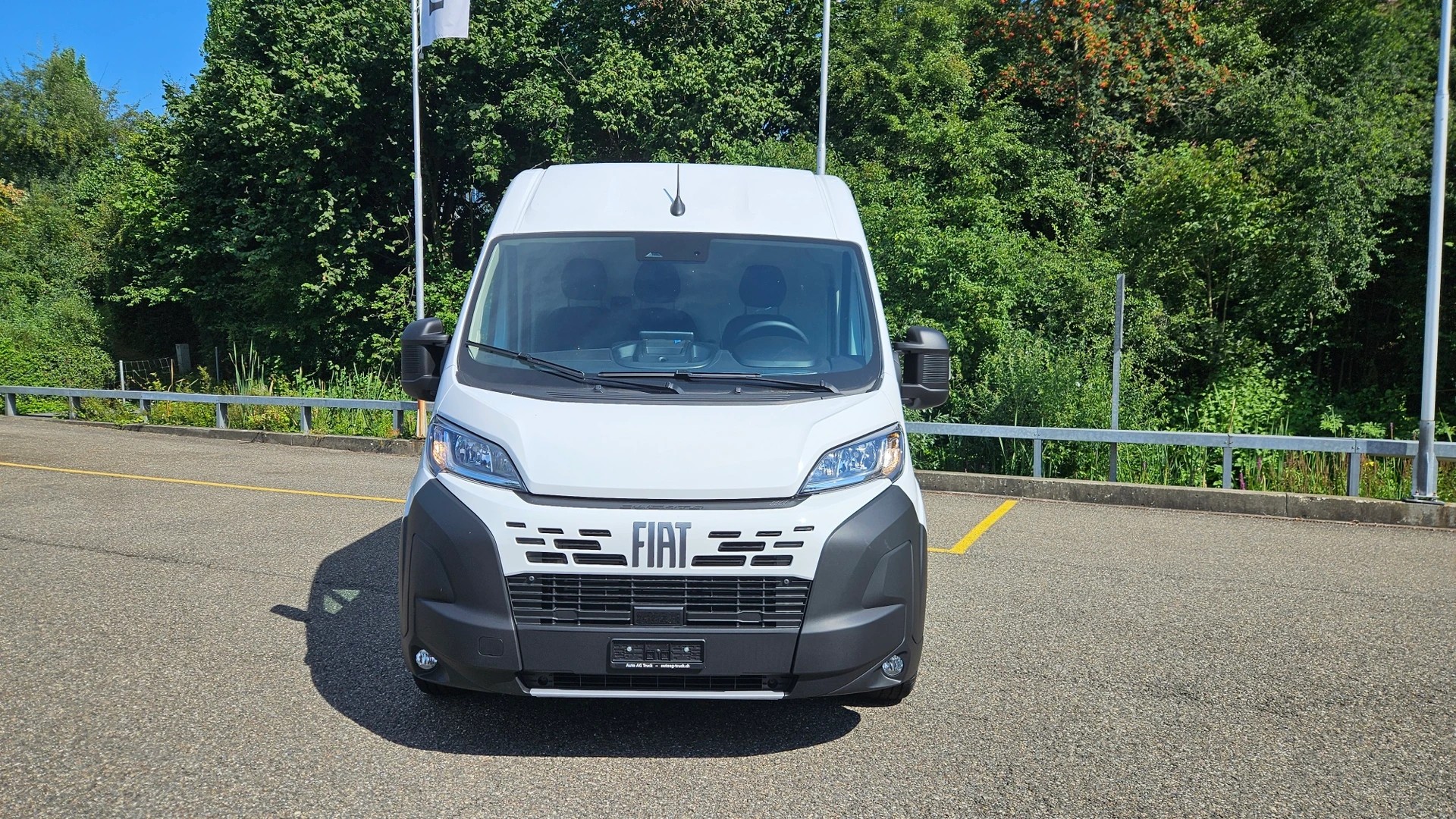 FIAT MY24 NEW DUCATO 35 KW / L2H2 / 2.2 MJ3 / 140PS / E6D / EAT8 Automat-showroom-element-2