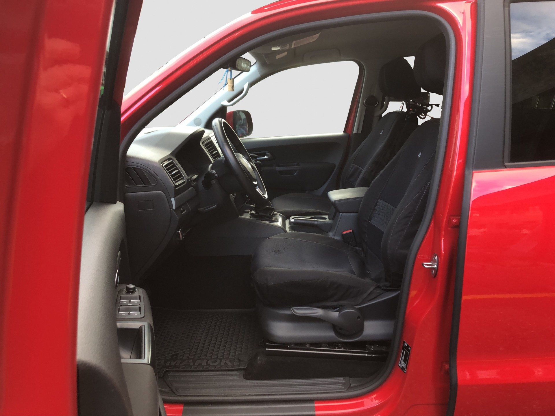 VW Amarok 3.0TDI Highline 4Motion Automatic-image-8