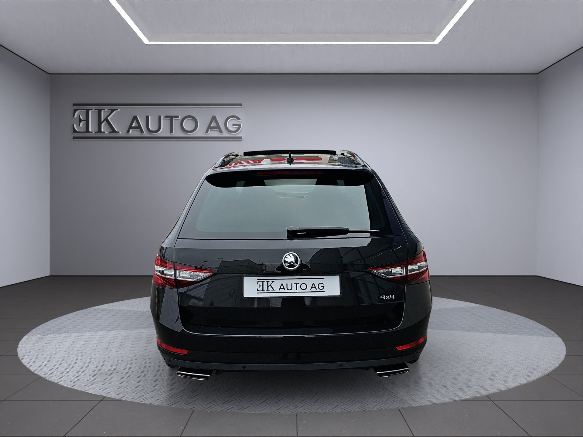 SKODA Superb Combi 2.0 TSI SportLine+ DSG 4x4-image-3