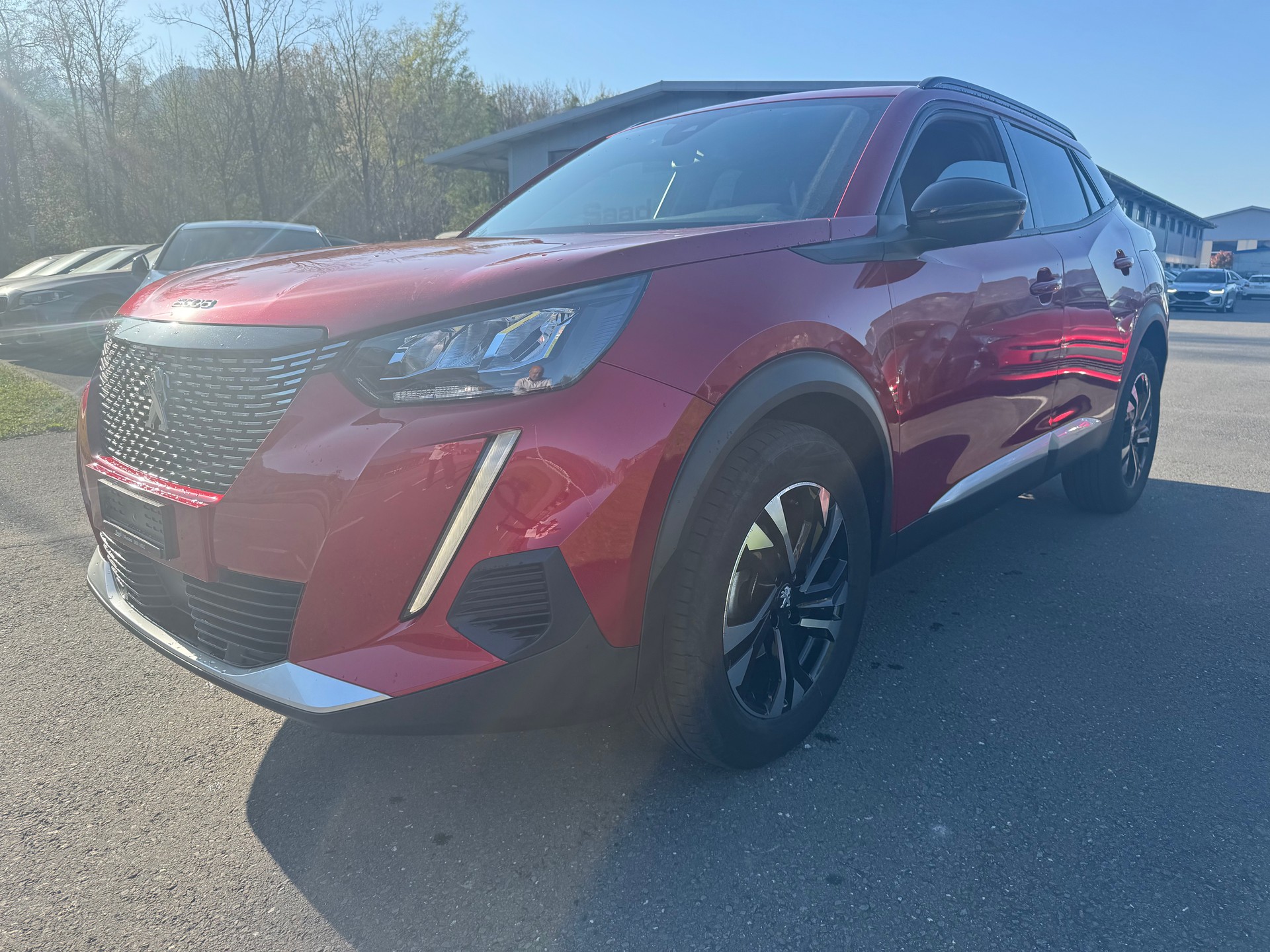 PEUGEOT 2008 1.2 PureTech Allure Pack EAT8-image-0