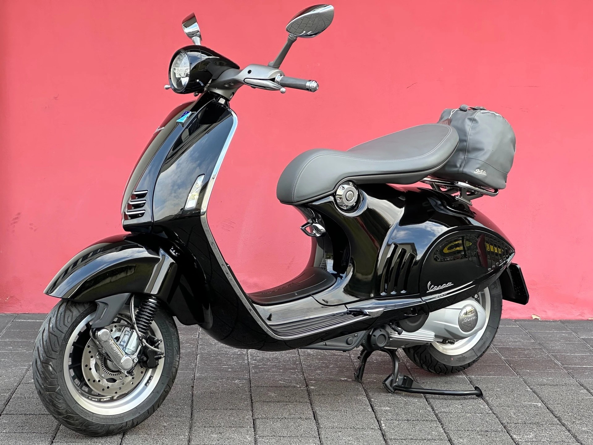 PIAGGIO Vespa 946-image-10