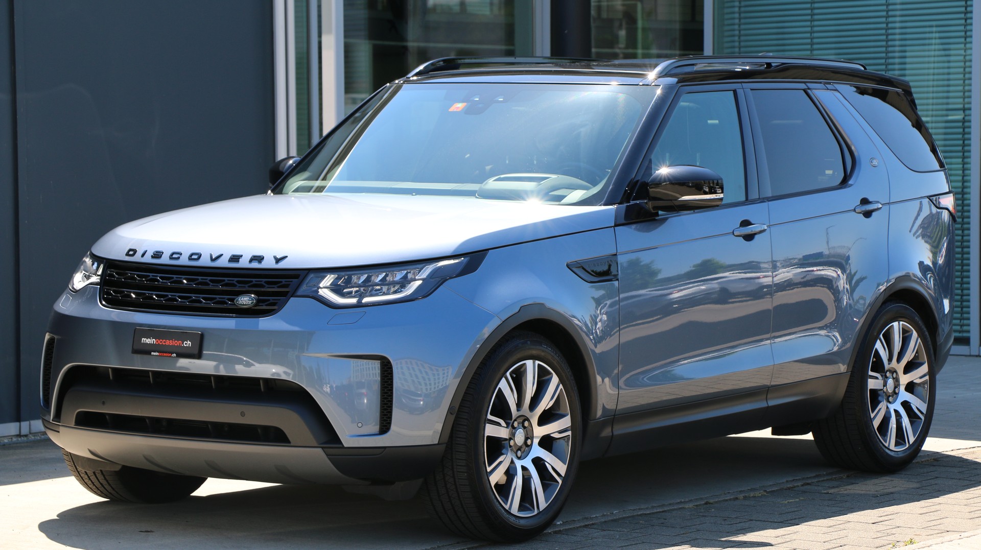 LAND ROVER Discovery 2.0 Si4 HSE-image-2