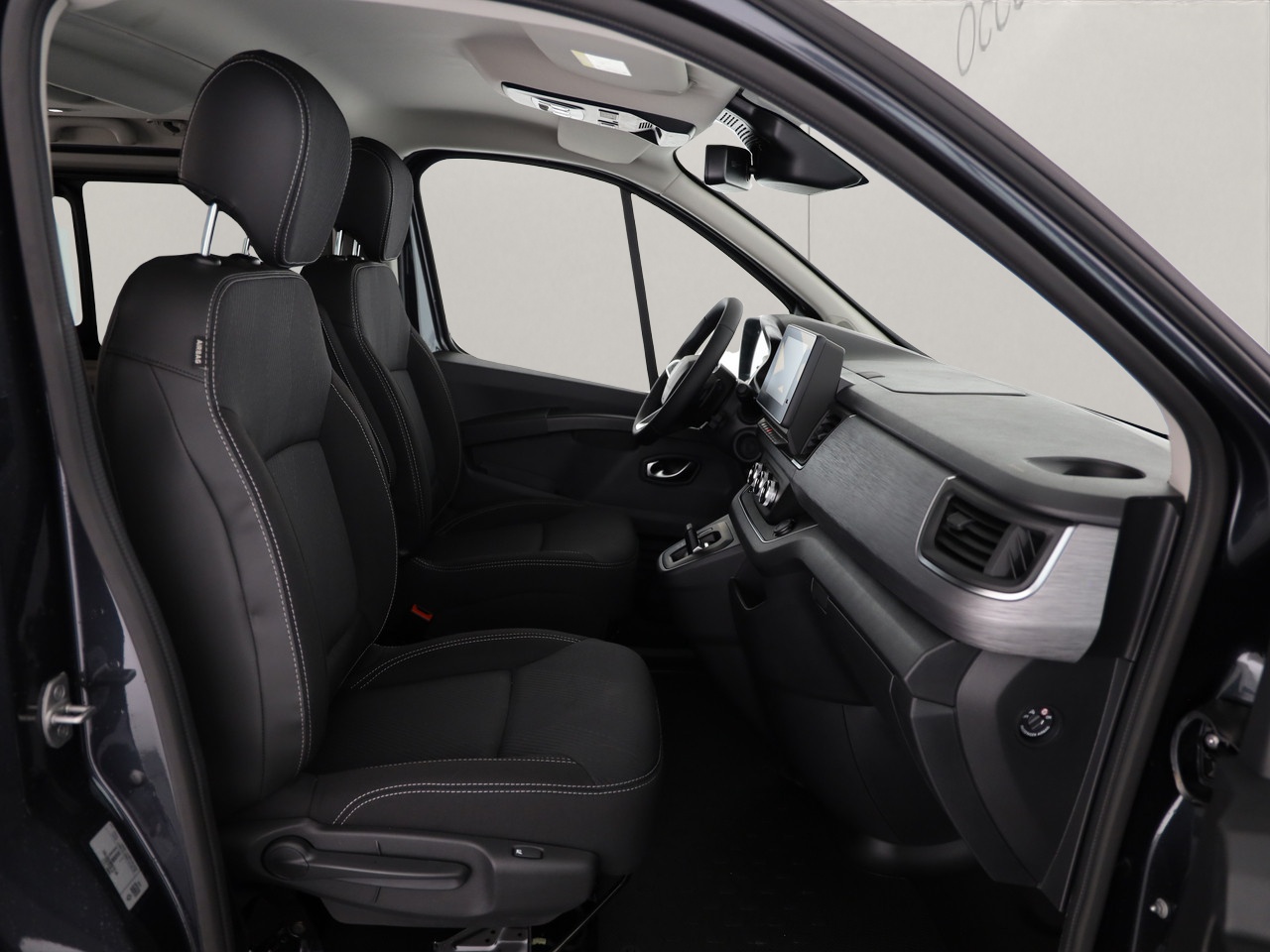 RENAULT Trafic Spaceclass 2.0 dCi Blue 170 EAG9-image-6