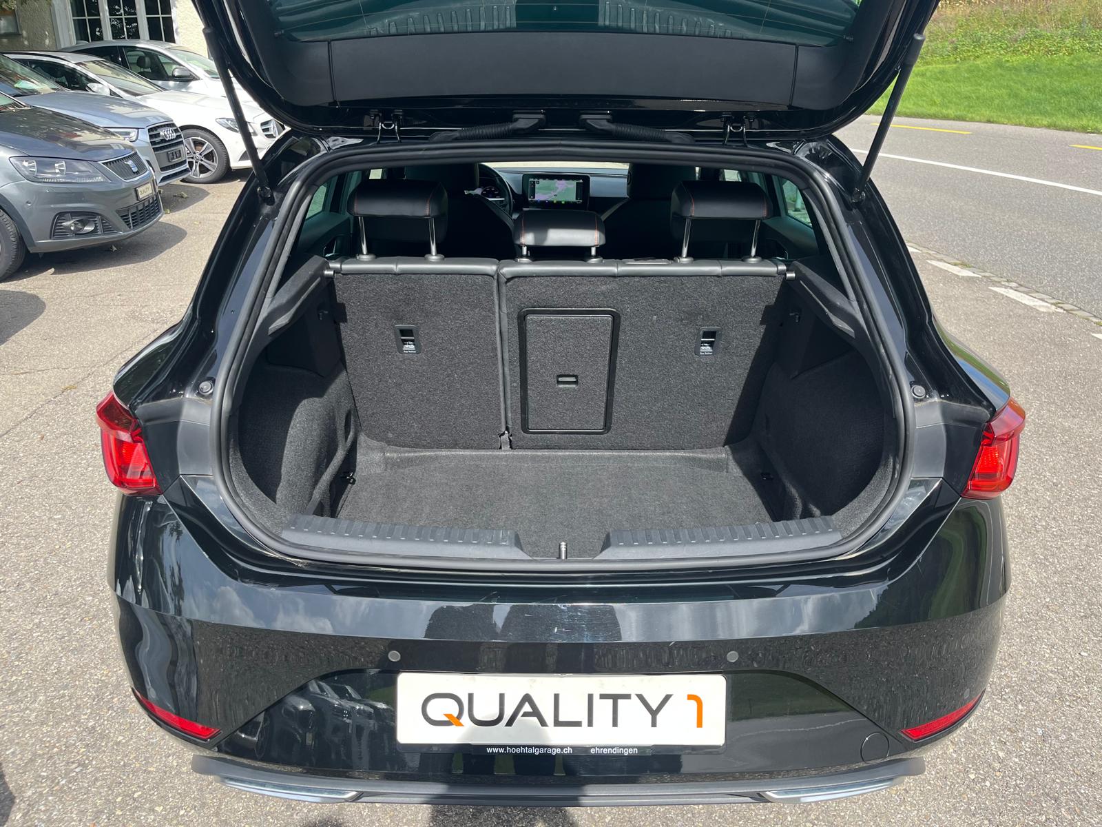 SEAT Leon 1.5 eTSI mHEV DSG FR-image-19