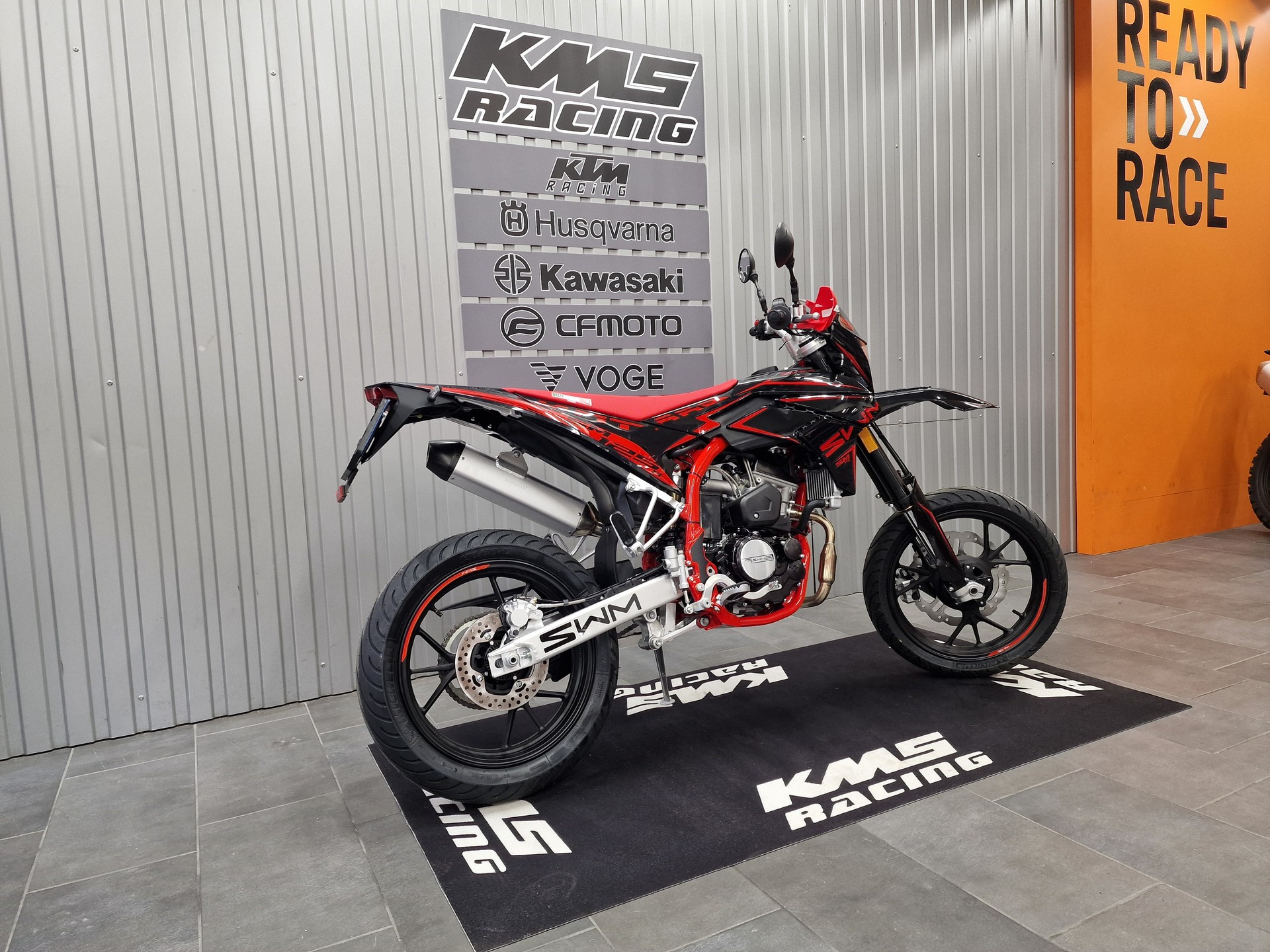 SWM SM 125 R-showroom-element-2