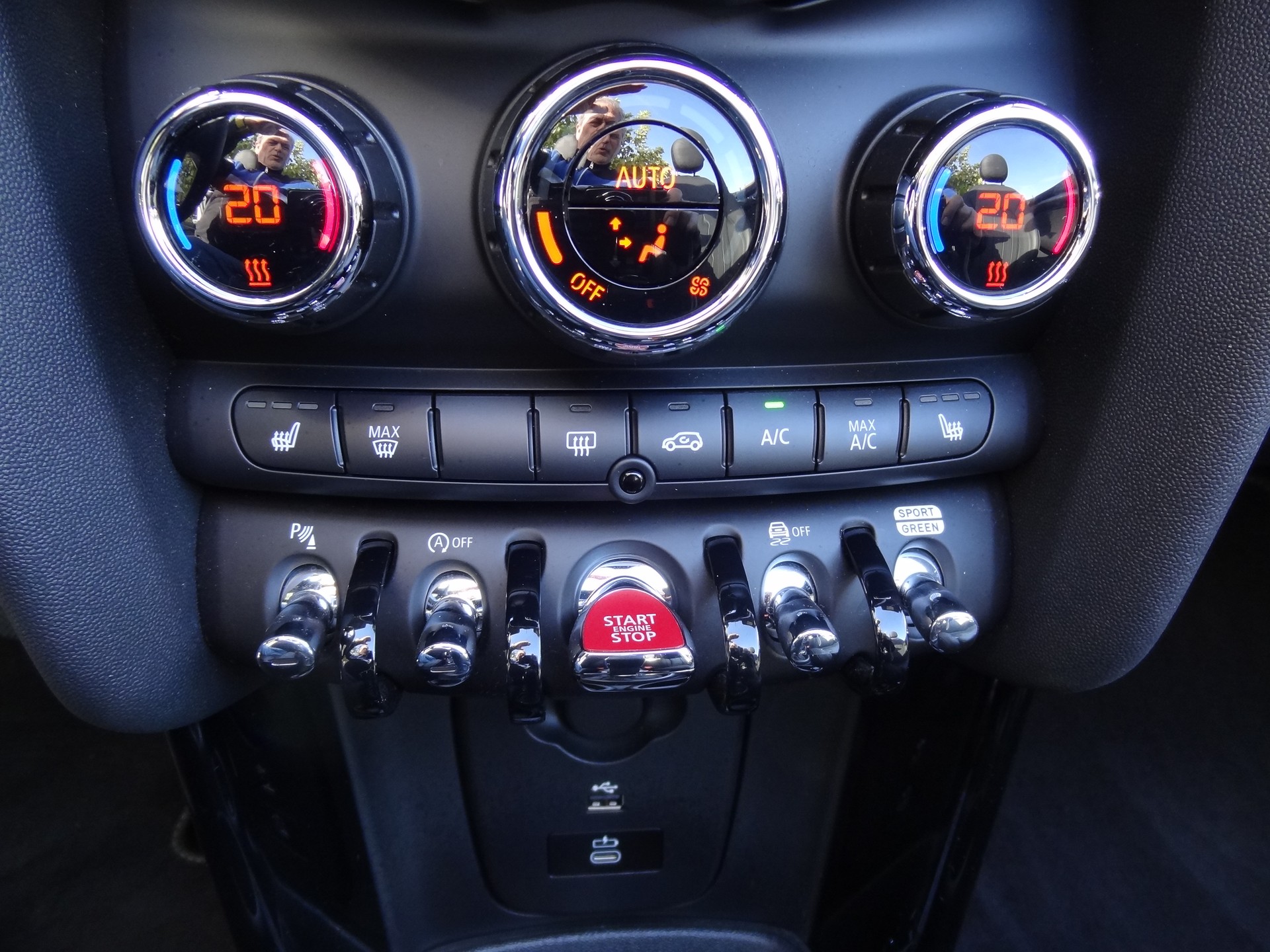 MINI Cooper S Cabriolet DKG-image-13