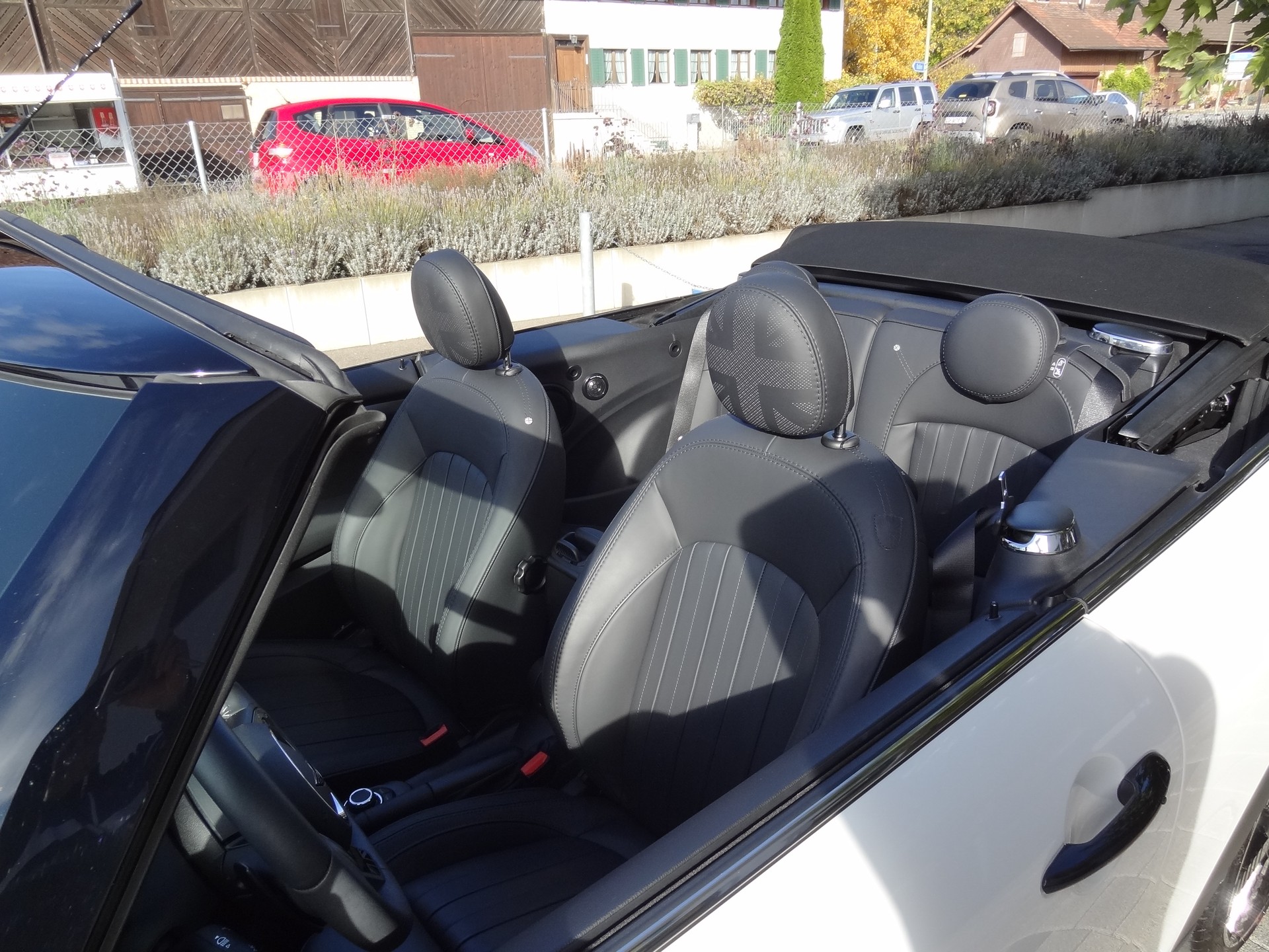 MINI Cooper S Cabriolet DKG-image-9
